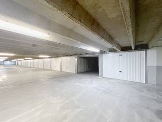 Garage for sale in Knokke-Heist