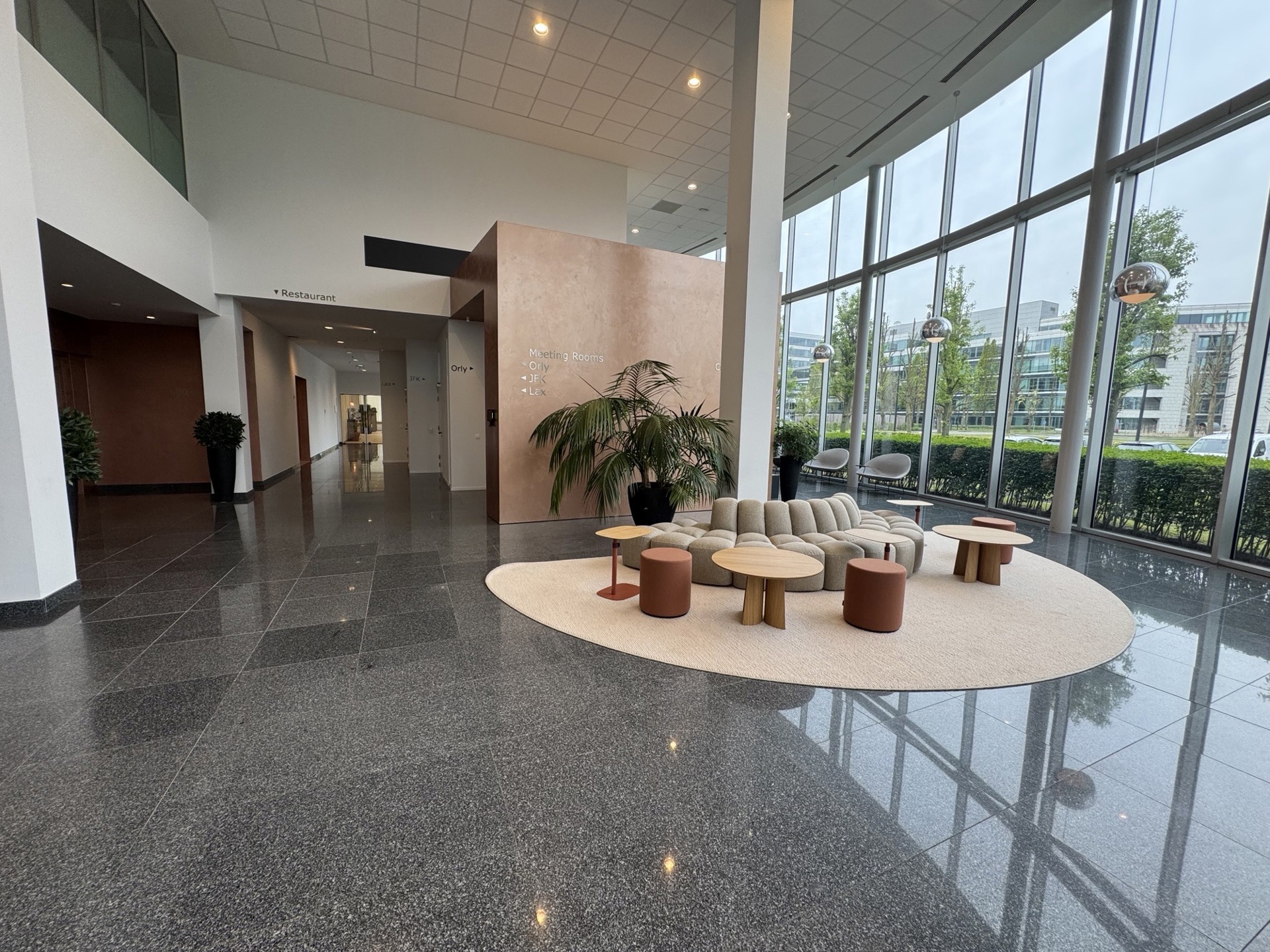 Commercial à louer à Haren - photo 4