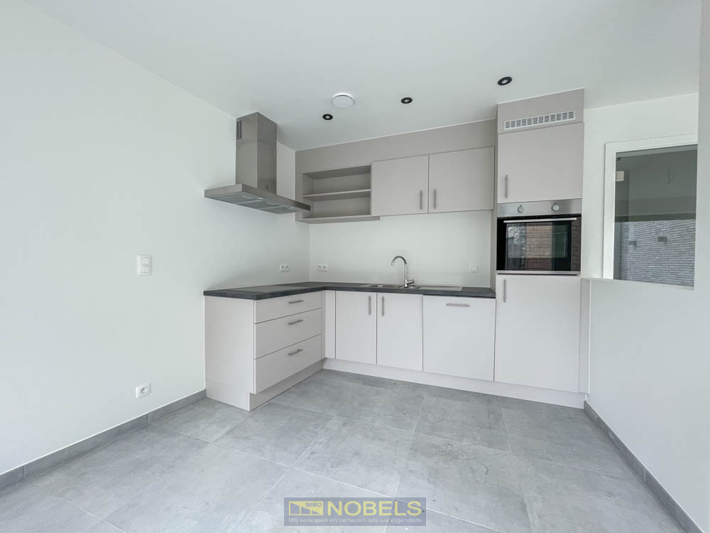 Te huur, gelijkvloers energiezuinig nieuwbouwappartement te Ronse met 2 slaapkamers - photo 5