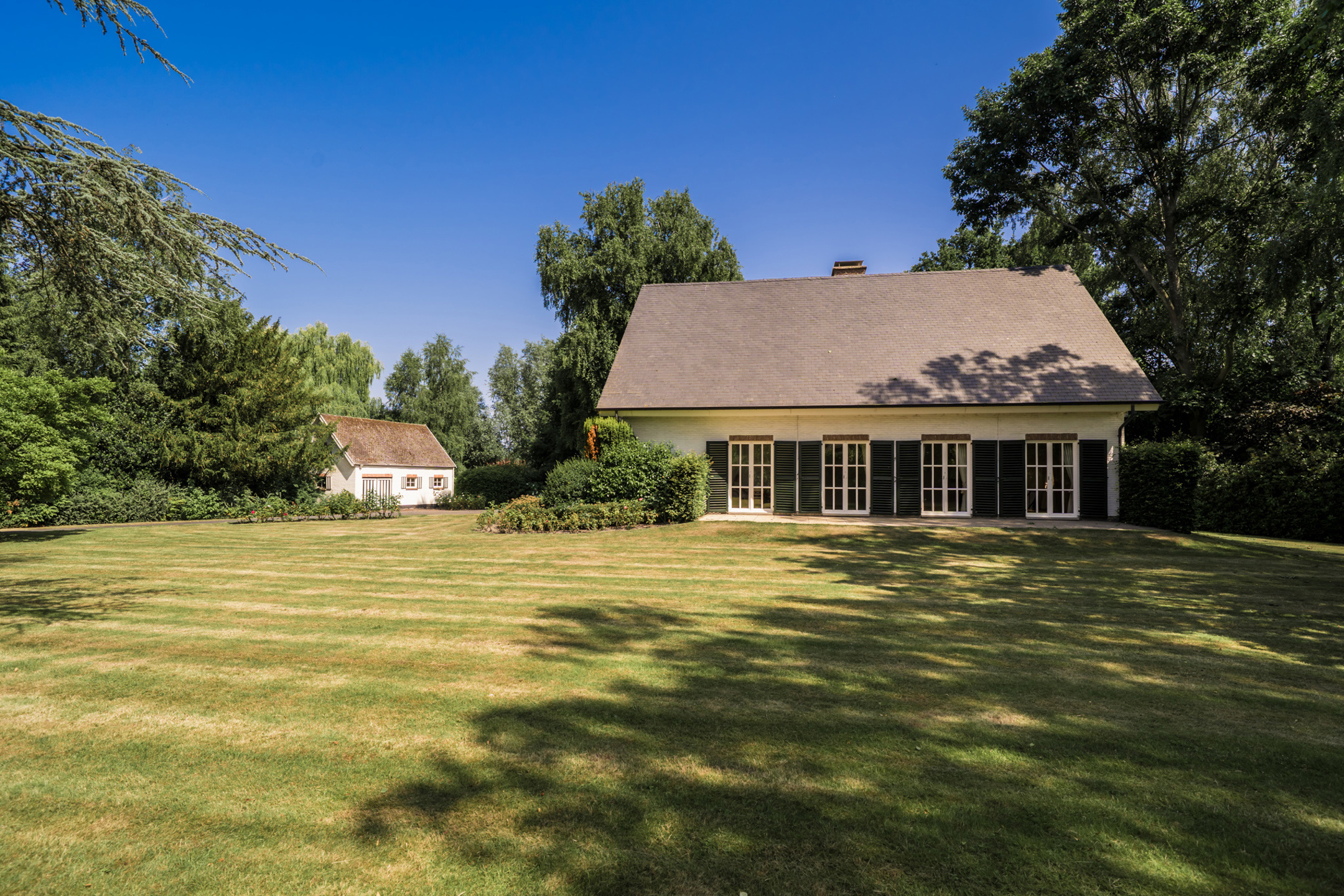 Charmante villa op riant perceel - foto 1