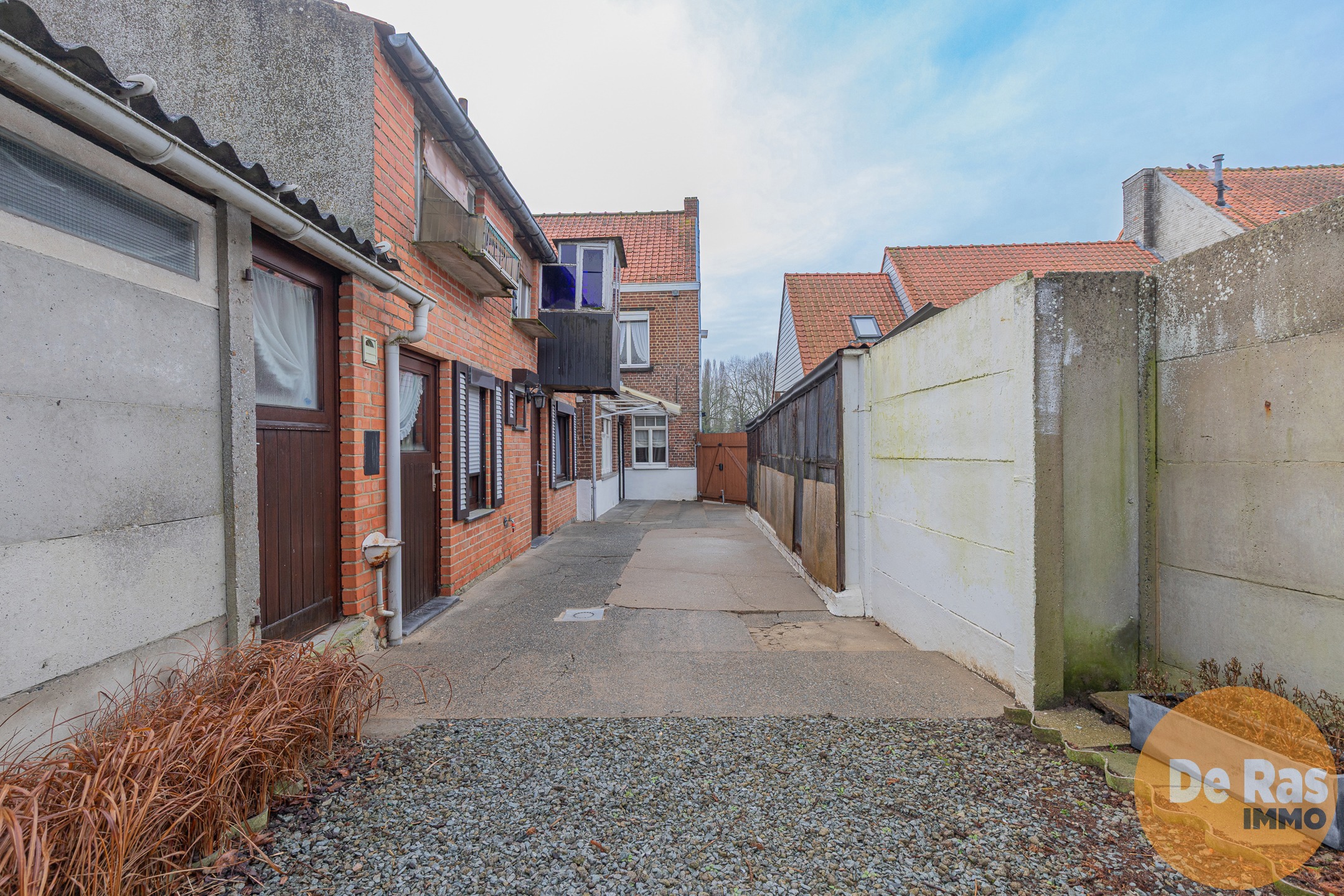 SCHELDEWINDEKE - Te renoveren woning met heel wat potentieel - foto 2