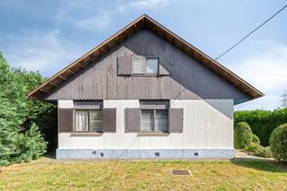 House for sale in Halle
