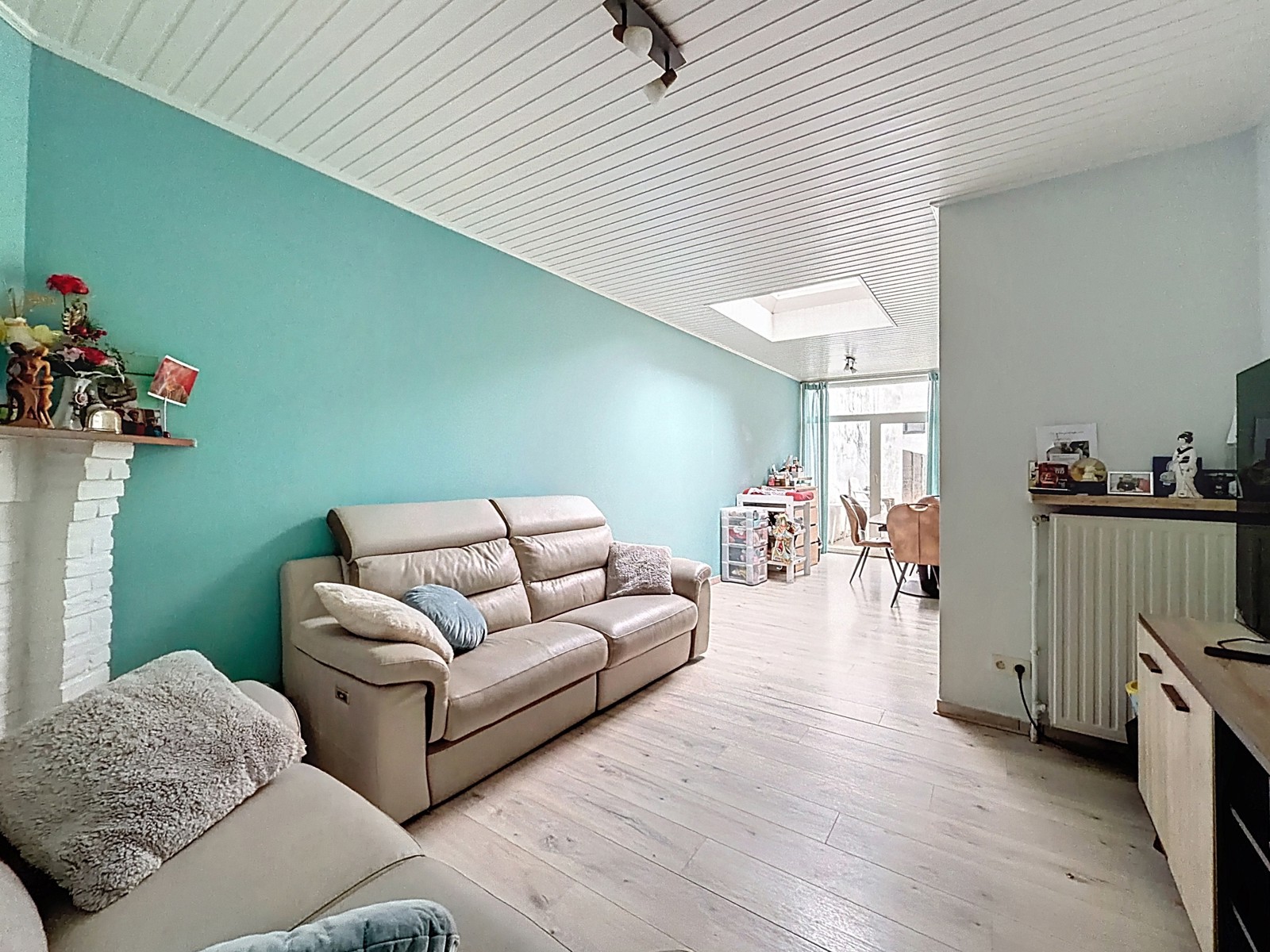 Instapklare woning nabij het centrum, 4 slaapkamers en tuin - foto 3
