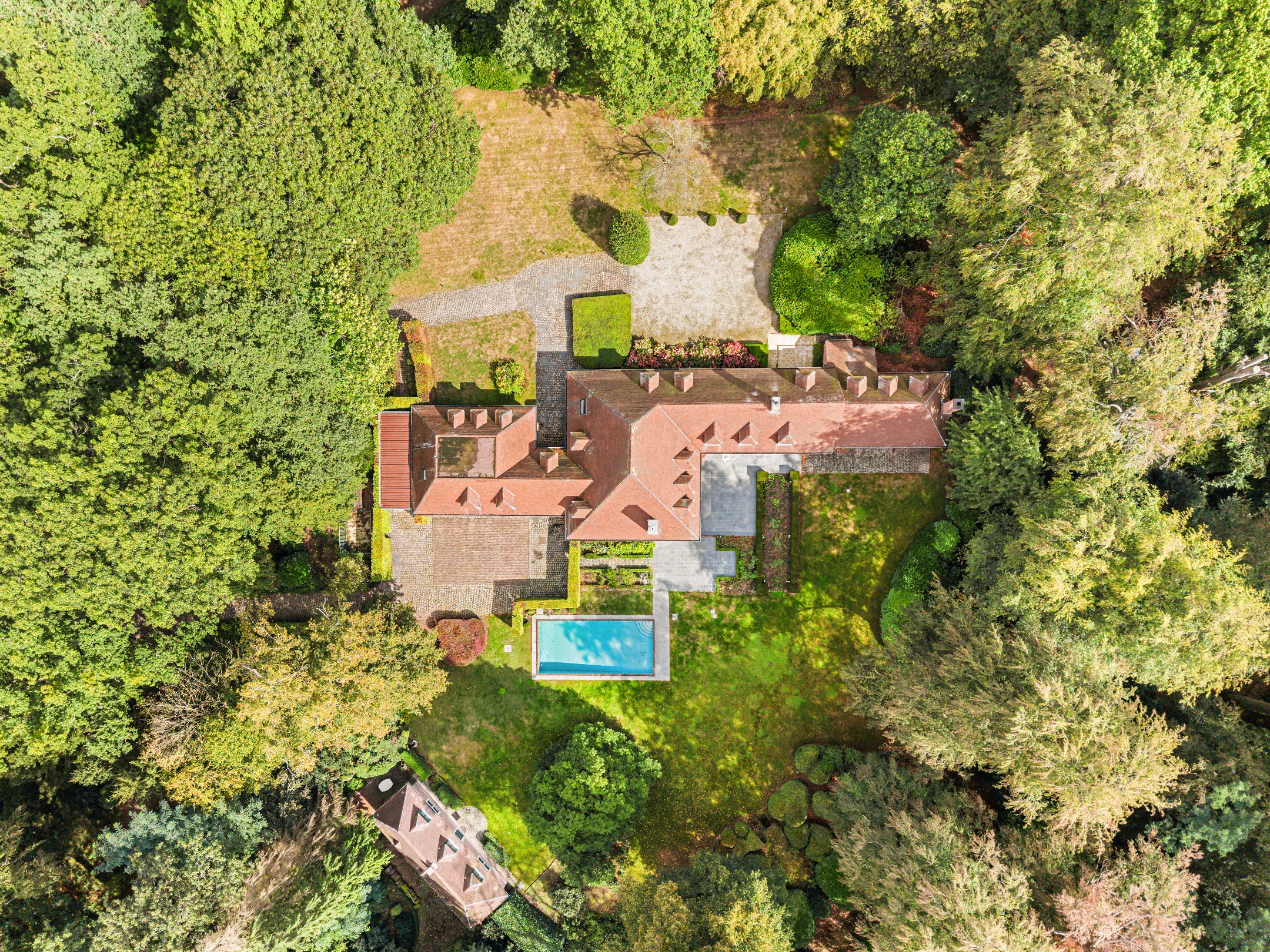 Klassieke villa op uitzonderlijk parkdomein van ca. 1,4 ha in Schilde - foto 4