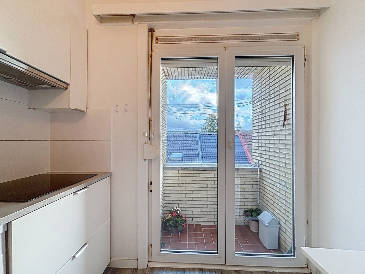 Appartement met 2 slaapkamers en garage in centrum Sint-Niklaas - foto 4