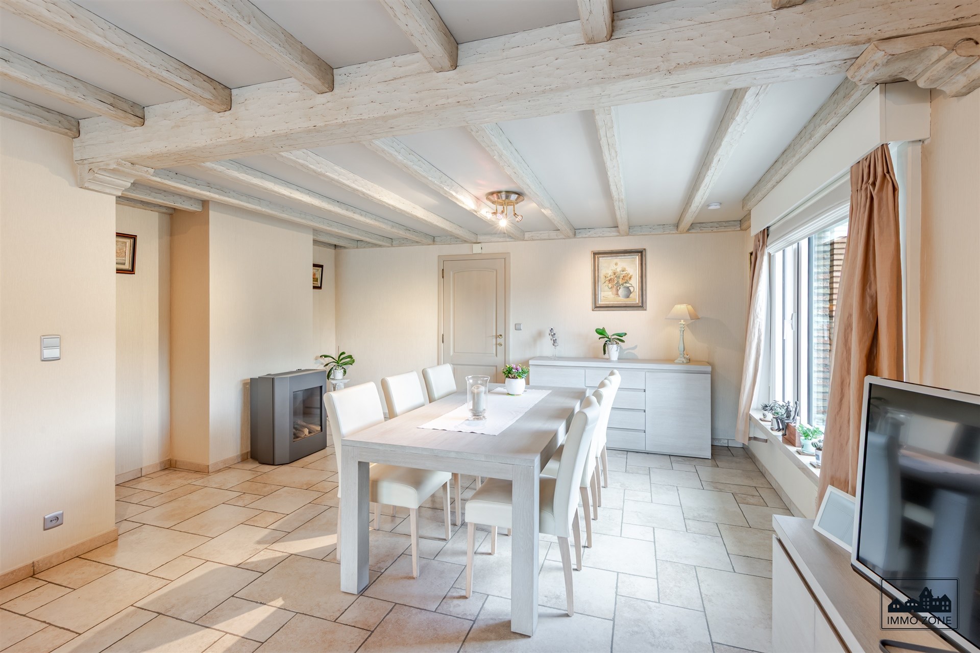 Ruime halfopen woning met uitbreidingspotentieel in Hamme! - foto 5