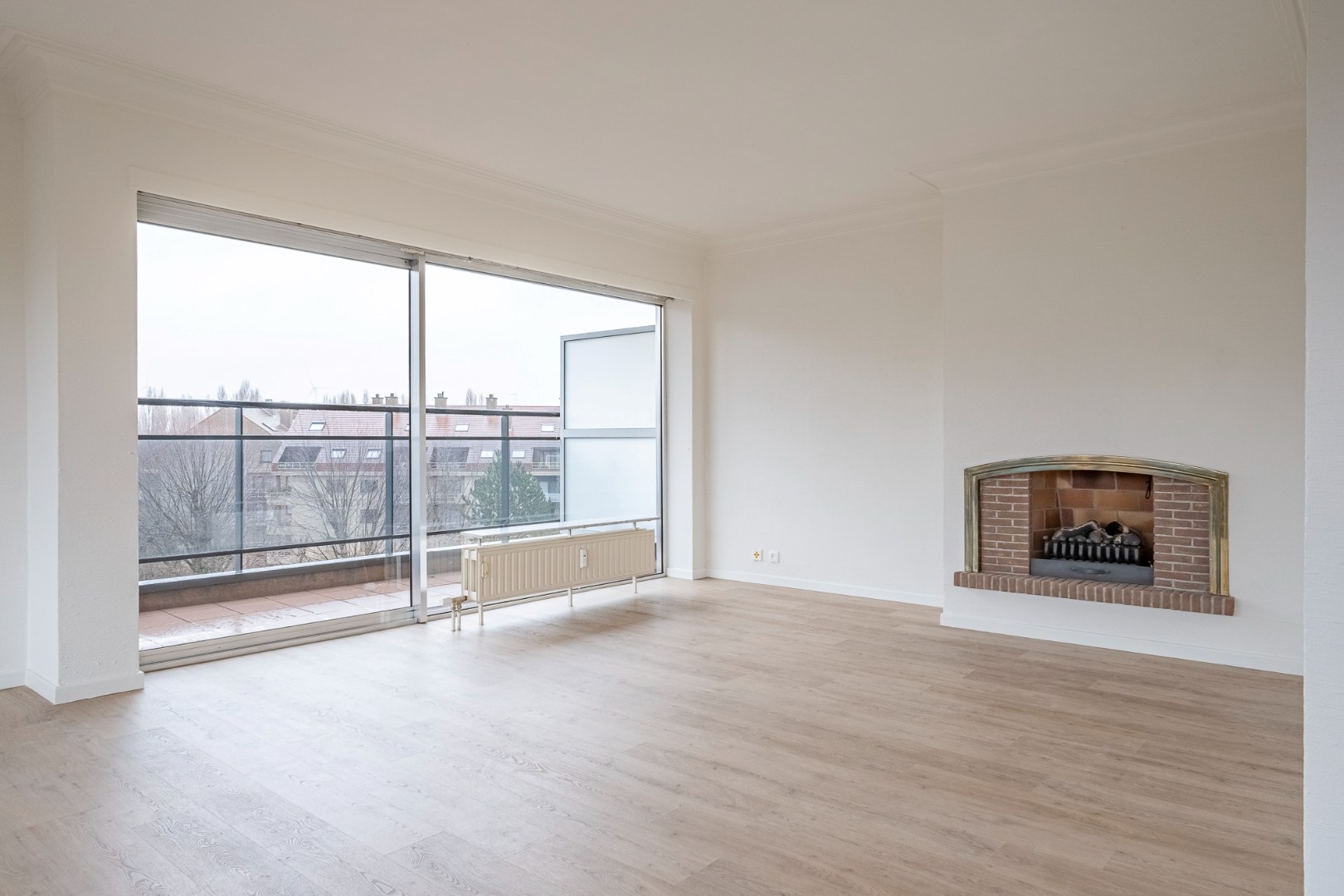 Gezellig en ruim hoekappartement met veel lichtinval en zonnige terrassen! - foto 4