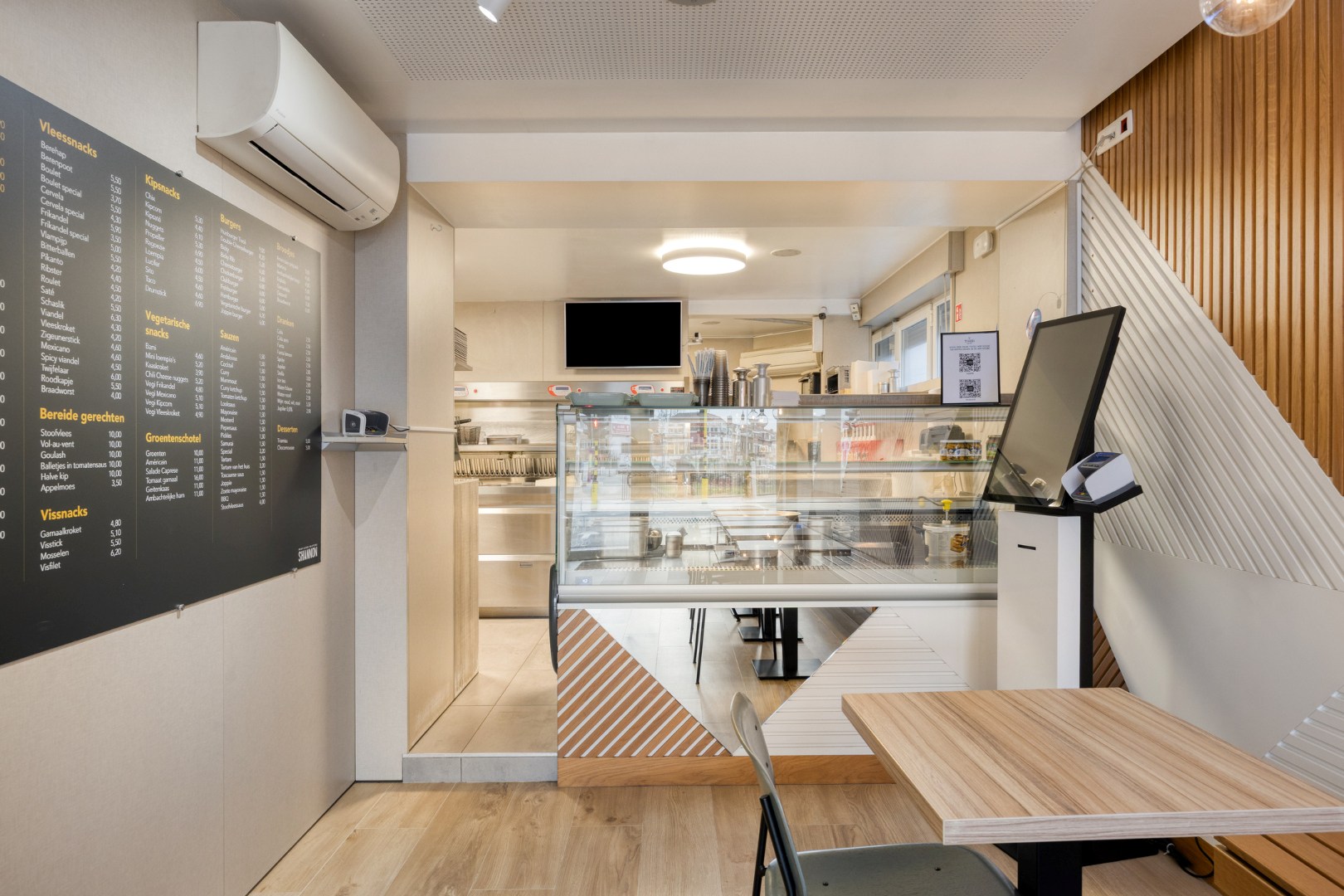 Opbrengsteigendom met handelspand en 3 appartementen te koop in Heverlee op een super ligging! - foto 5