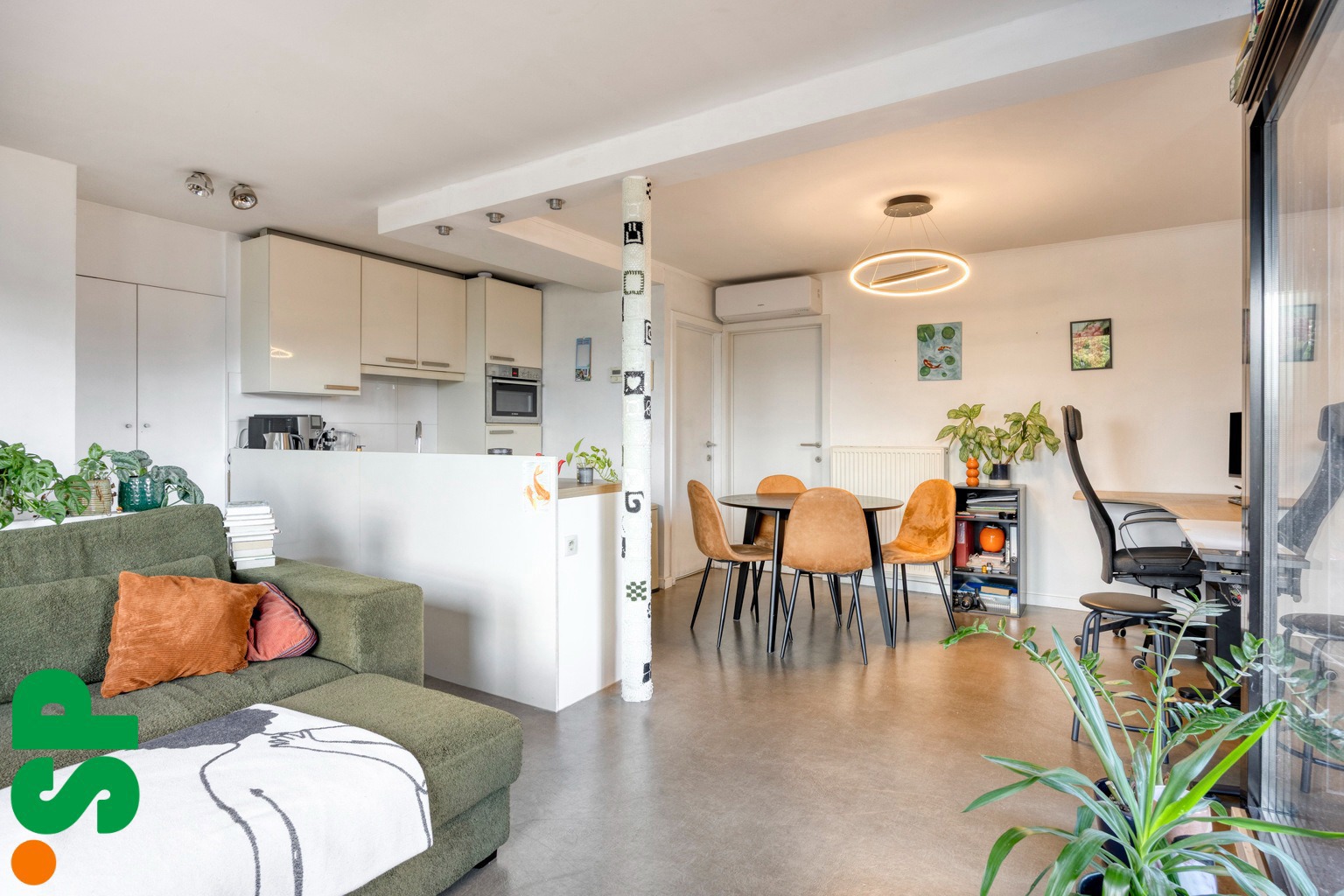 Instapklaar appartement met ruim terras van 24m². - foto 4
