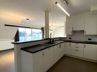 Maak uw bezoek aan ons nog eenvoudiger! Vul vooraf de huurdersfiche in en stuur deze naar delphine@vastgoeddemeyer.be. Wij nemen daarna contact met...