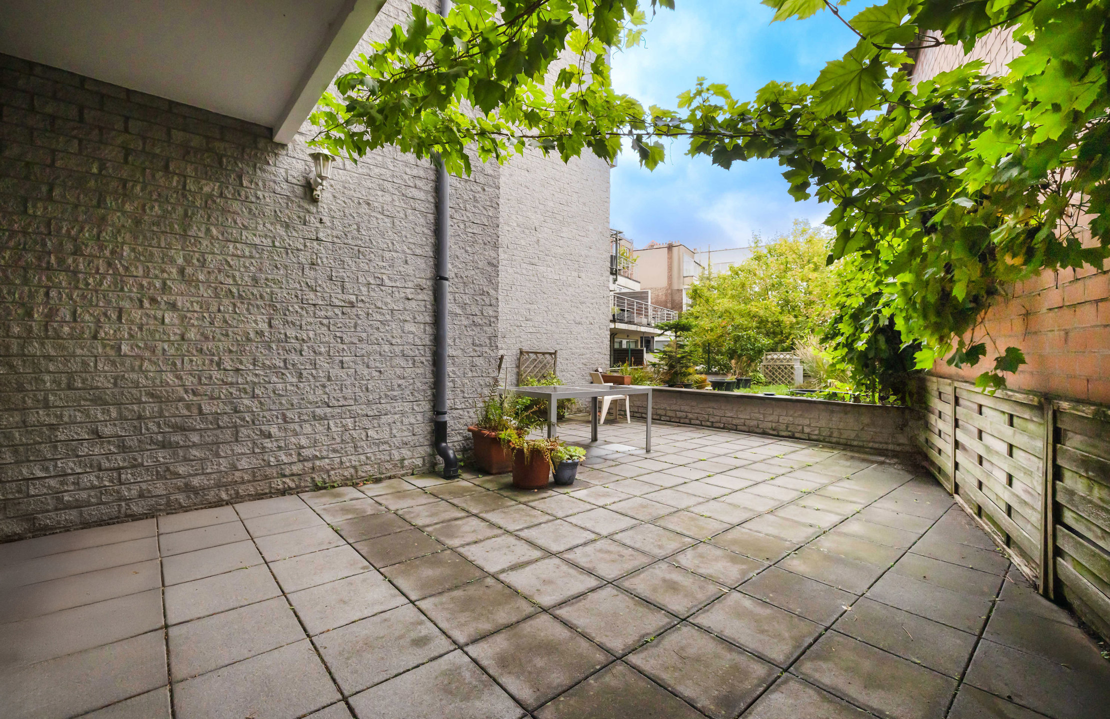 Apartment for sale in Ixelles with 1 bedroom - photo 3