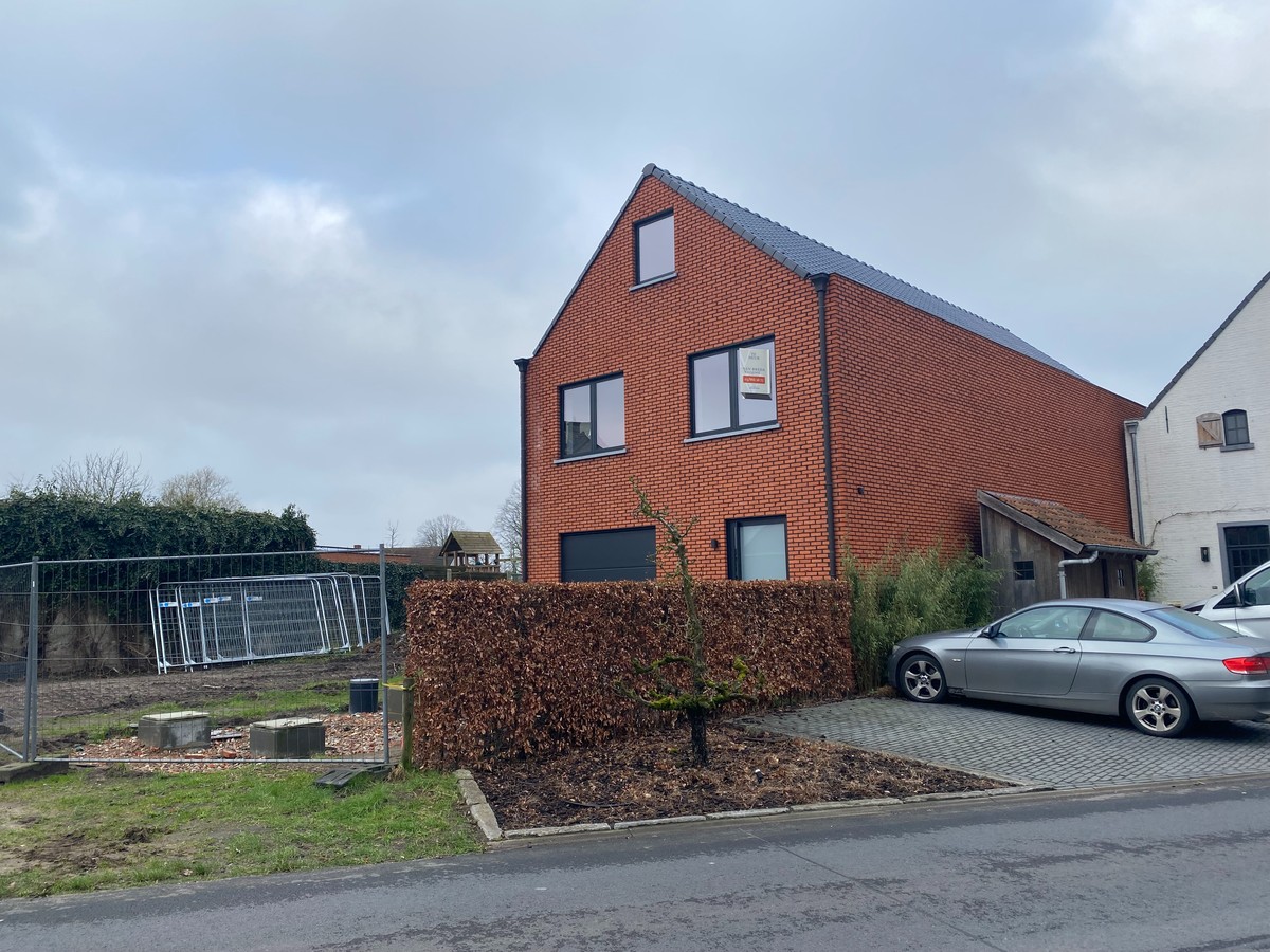 Family home in Pulderbos