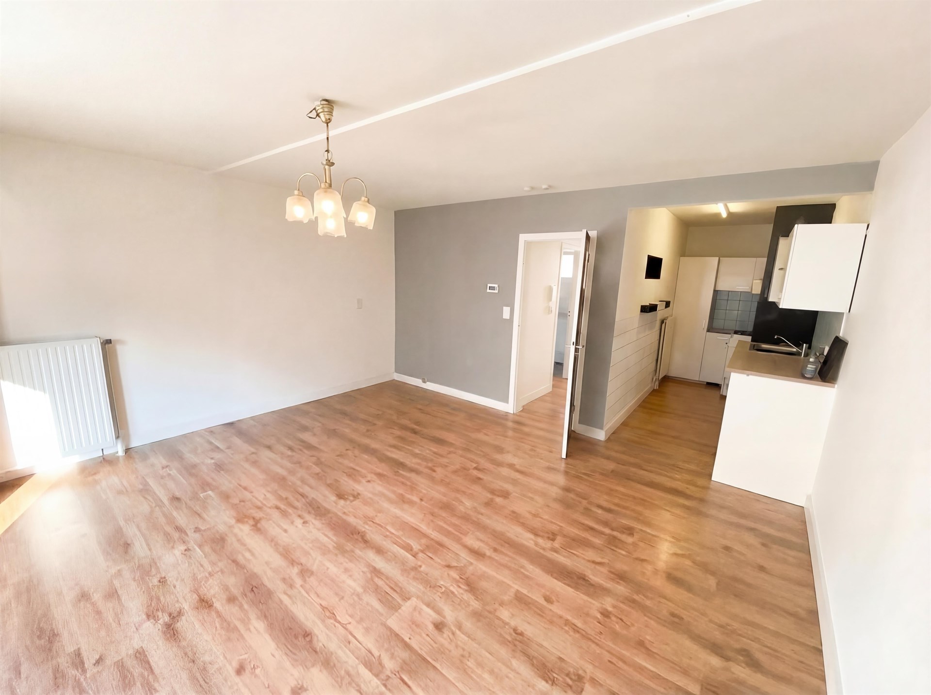 Appartement met 1 slaapkamer in het centrum - foto 2