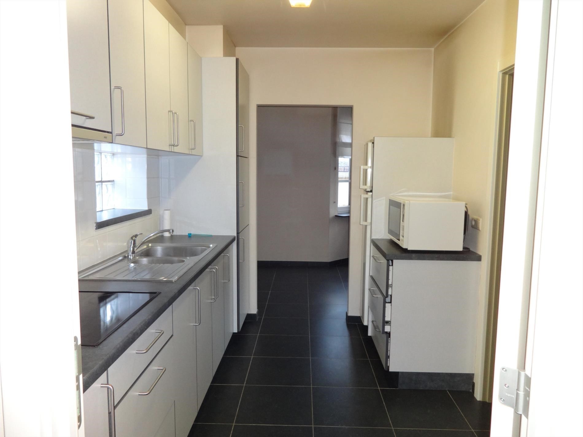 Mooi appartement op 1e verdieping. - foto 4