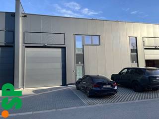 Commercial à louer à Genk