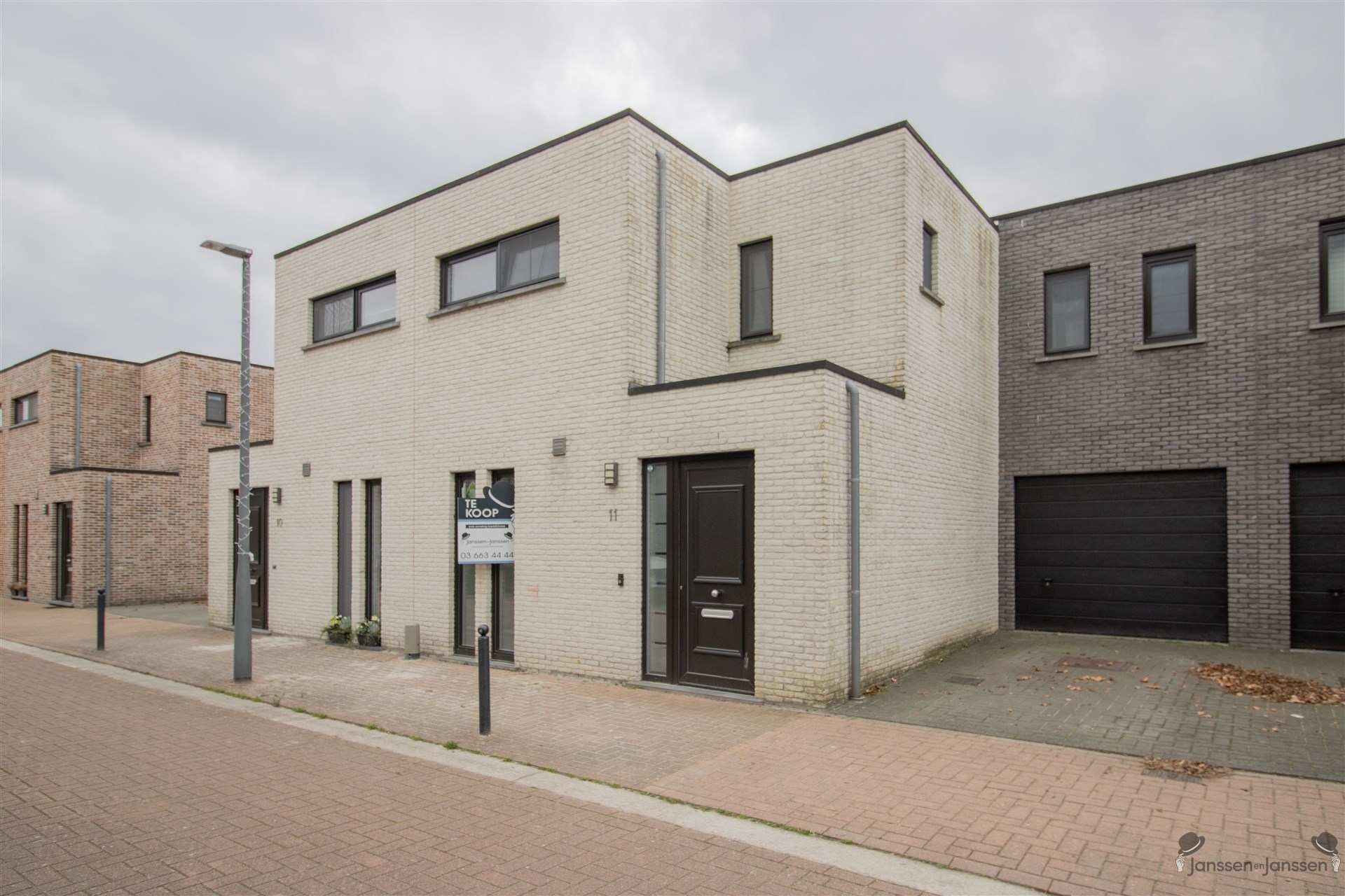 Rustig gelegen woning met 3 slaapkamers en inpandige garage op 223 m² - foto 1