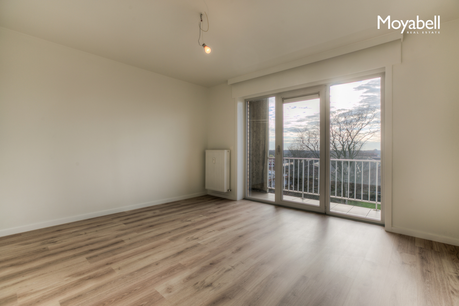 Centraal gelegen 2 slaapkamerappartement in Centrum Eeklo - foto 5