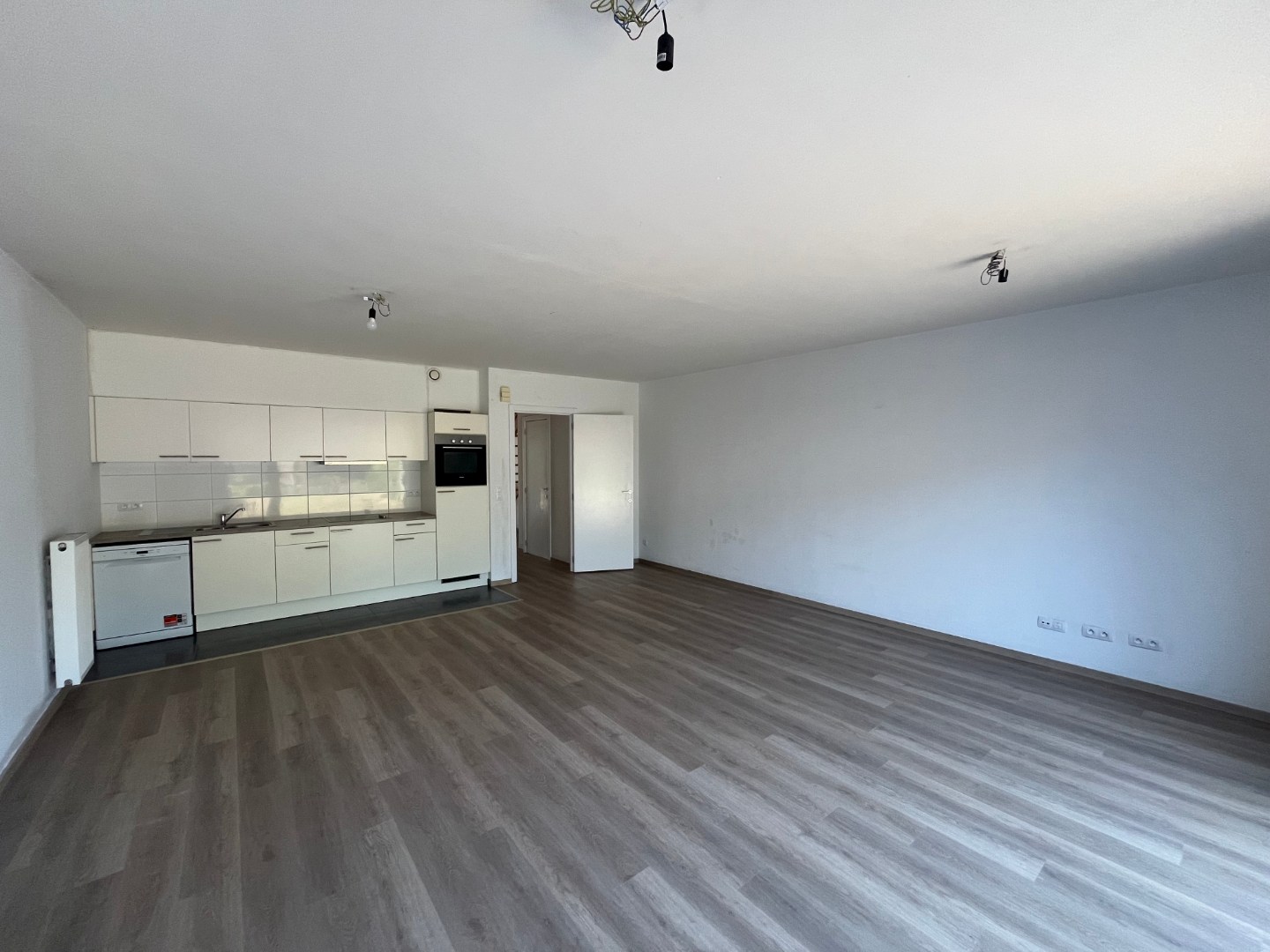 Centrumwoning met tuin, terras én ondergrondse parkeerplaats. - foto 5