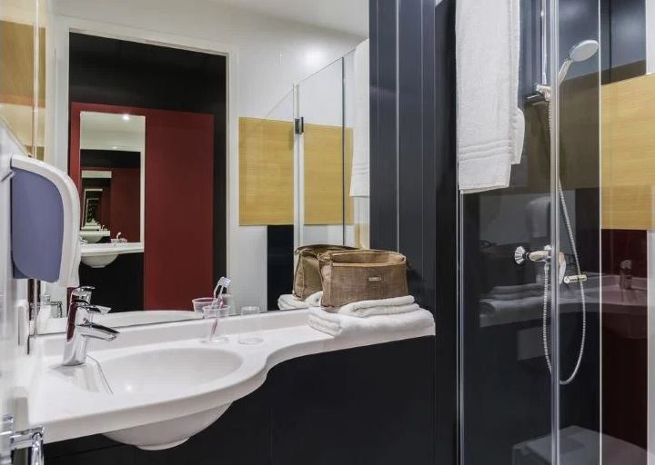 Hotelkamer te koop vlakbij E40 te Jabbeke - foto 4