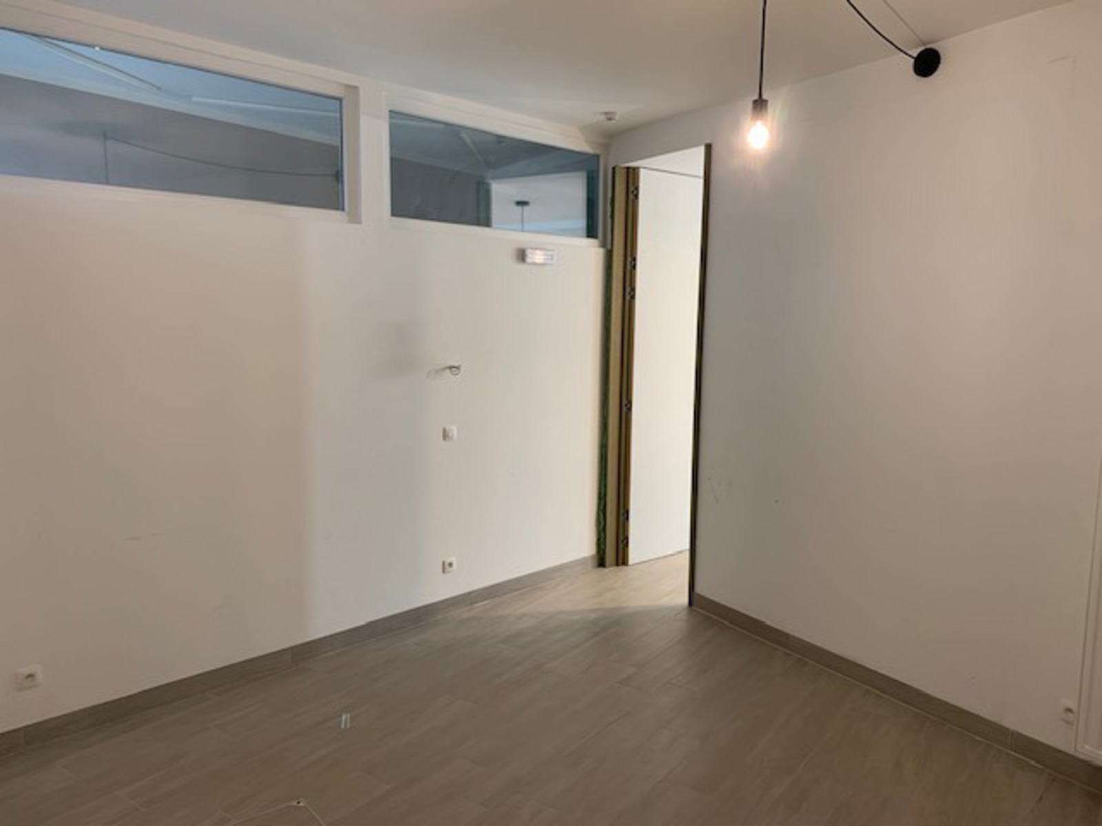 Commerciële tussenruimte in centrumstraat - foto 3