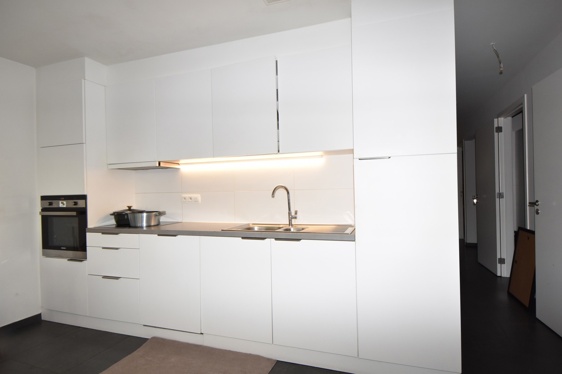 Modern- & lichtrijk 2-slk. app met Z-gericht terras & garage - foto 3