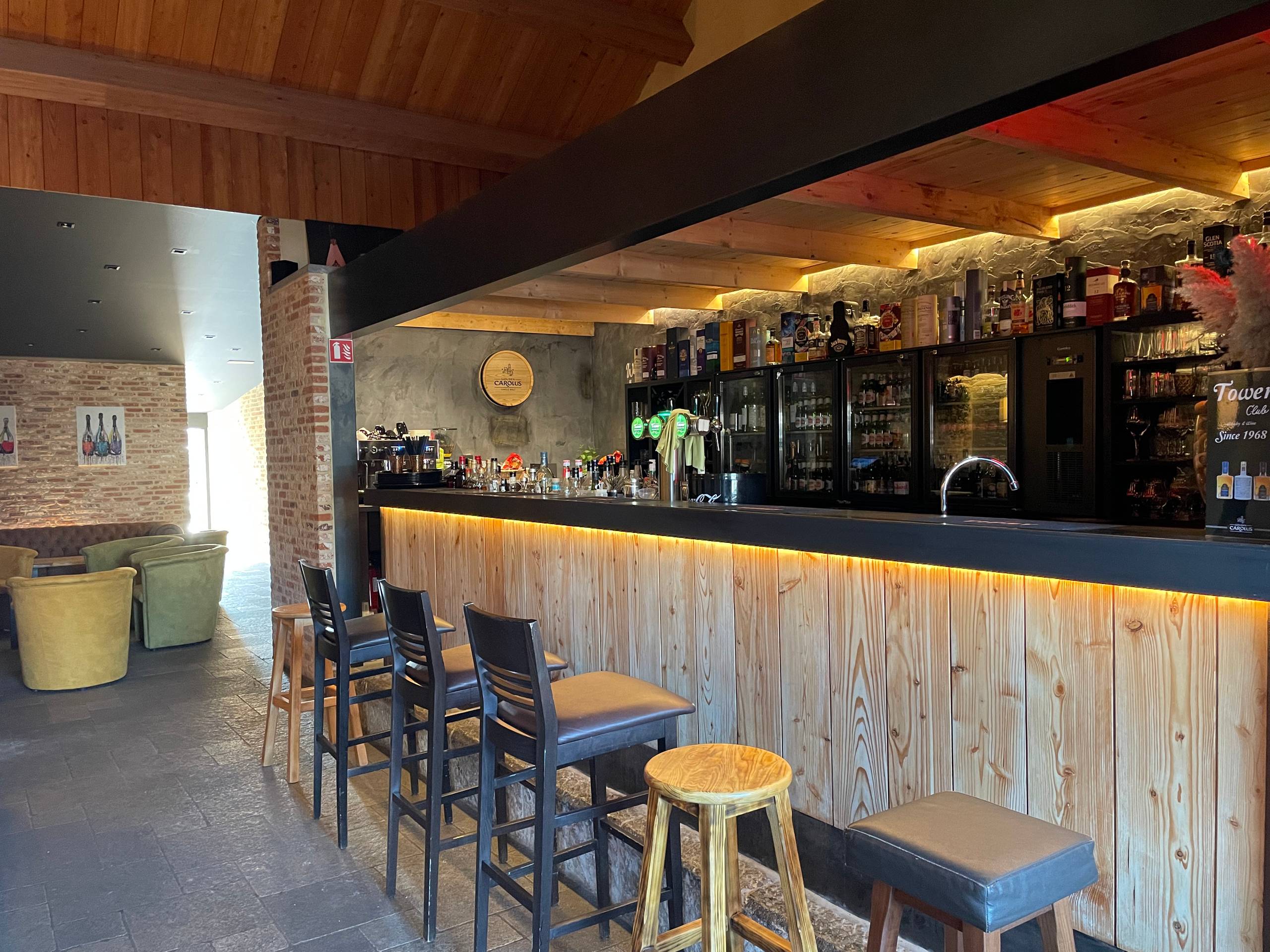 Unieke whisky en wijnbar - foto 4
