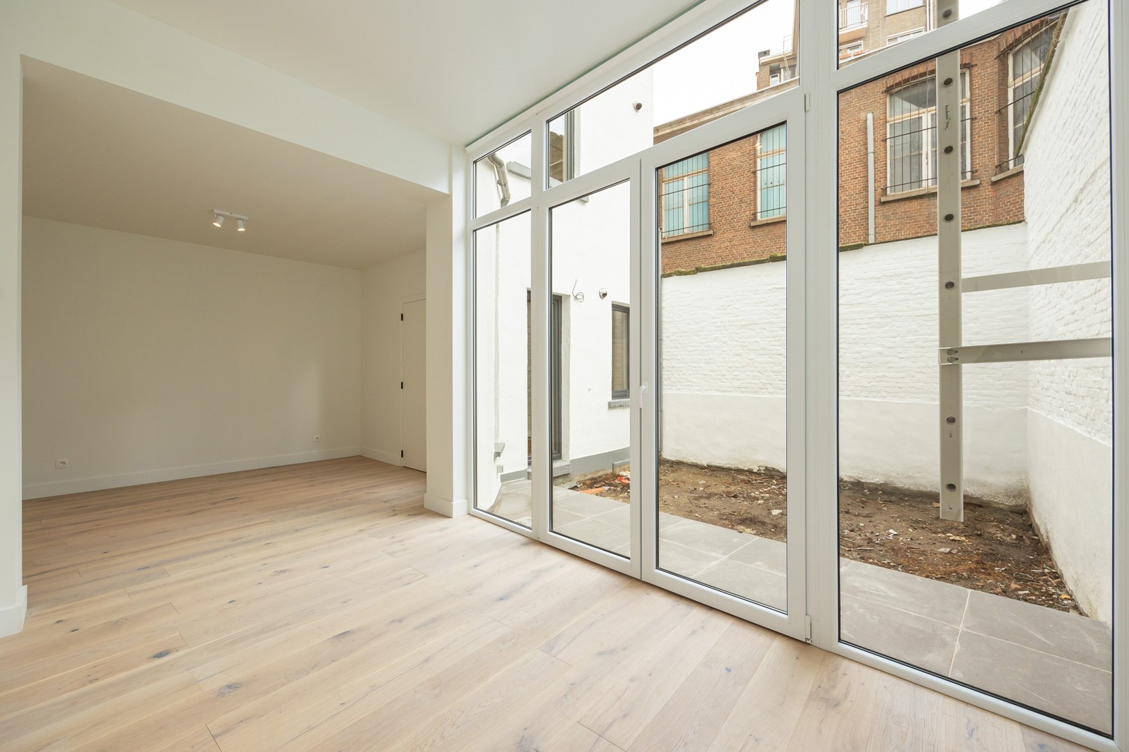 APPARTEMENT MET TUIN - foto 4