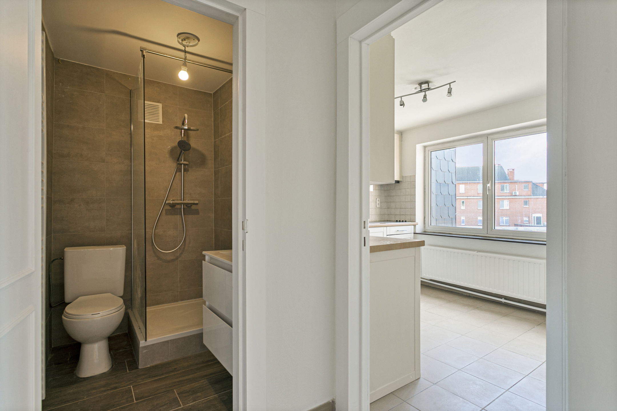 Volledig vernieuwd appartement in hartje Leopoldsburg - foto 4