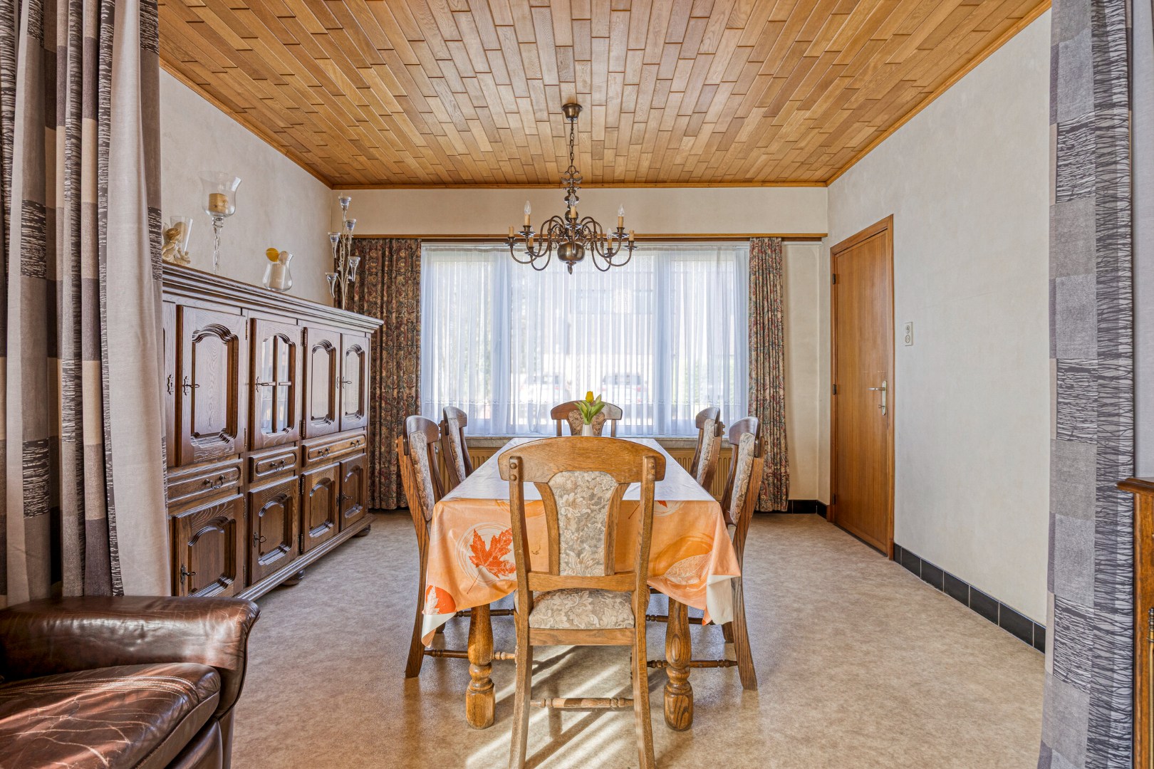 Te renoveren woning met 4 slpk. in het centrum van Geel-Winkelomheide - foto 3