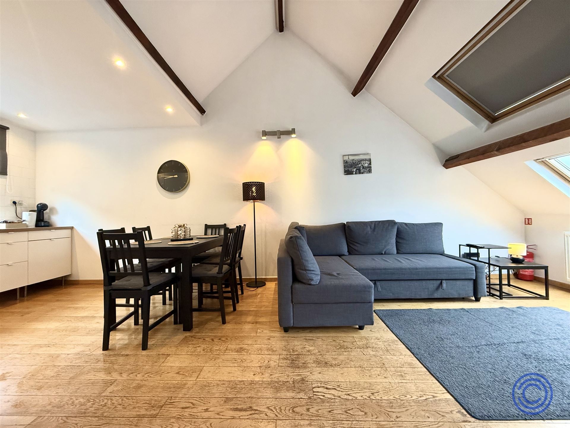 Gemeubeld duplex appartement op 't Zuid! - foto 2