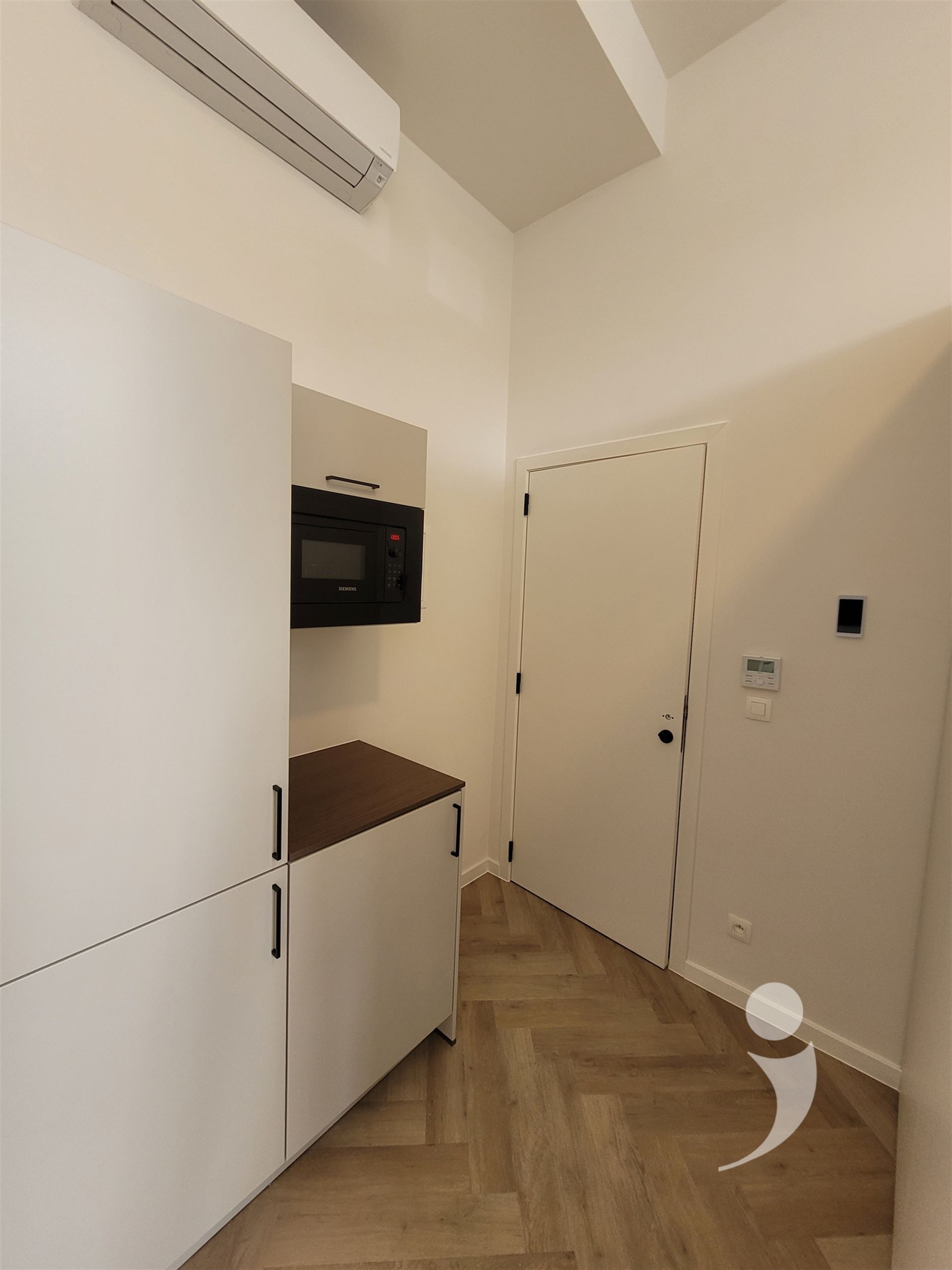 Dorm room - photo 5