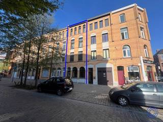 Informatie appartementDit opbrengstgebouw is zeer goed onderhouden en gelegen in een van de Antwerpse TOP buurten, het Eilandje! Momenteel heeft het...