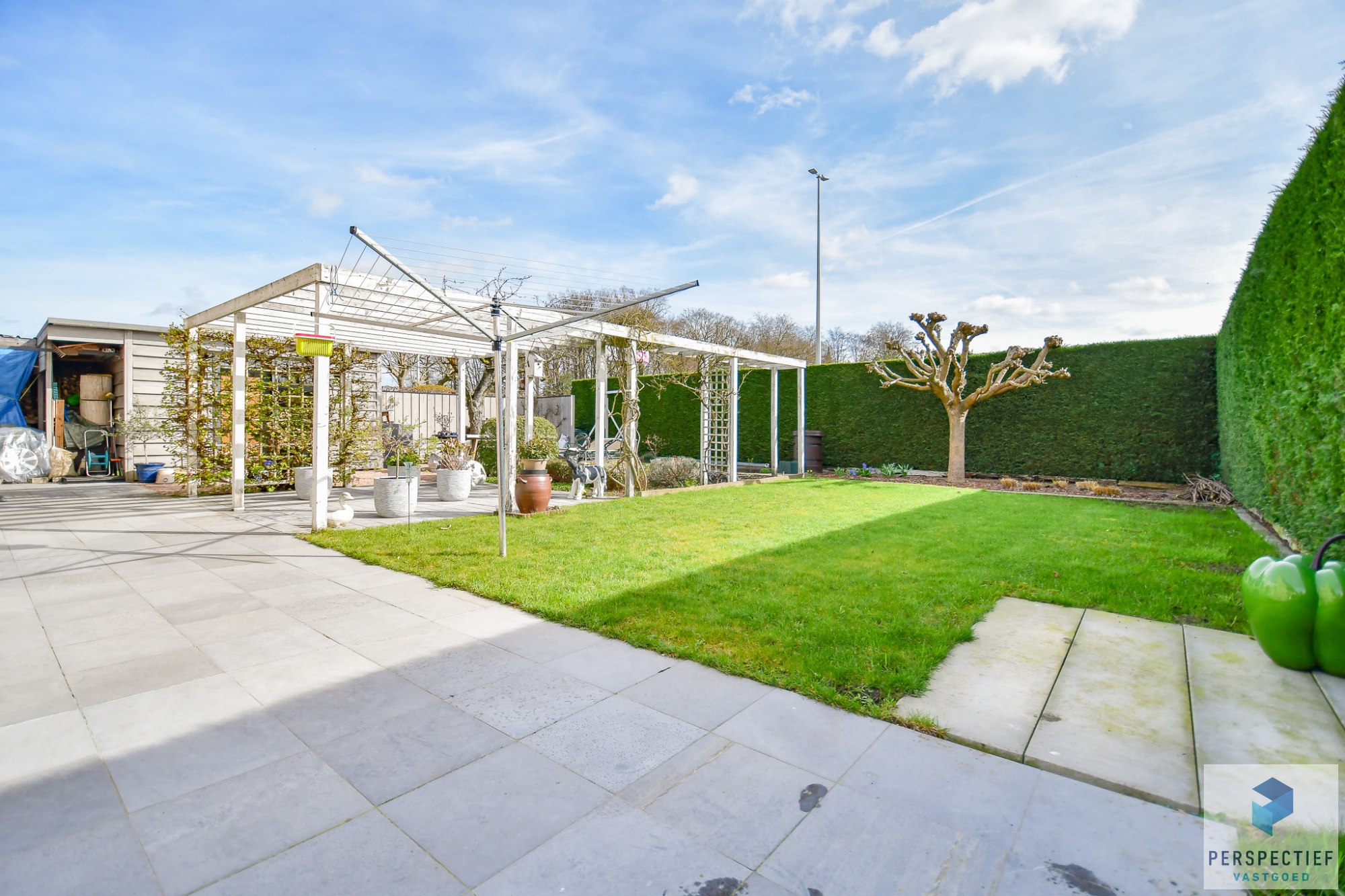 Centraal gelegen villa met mooie tuin op 734 m² - foto 5