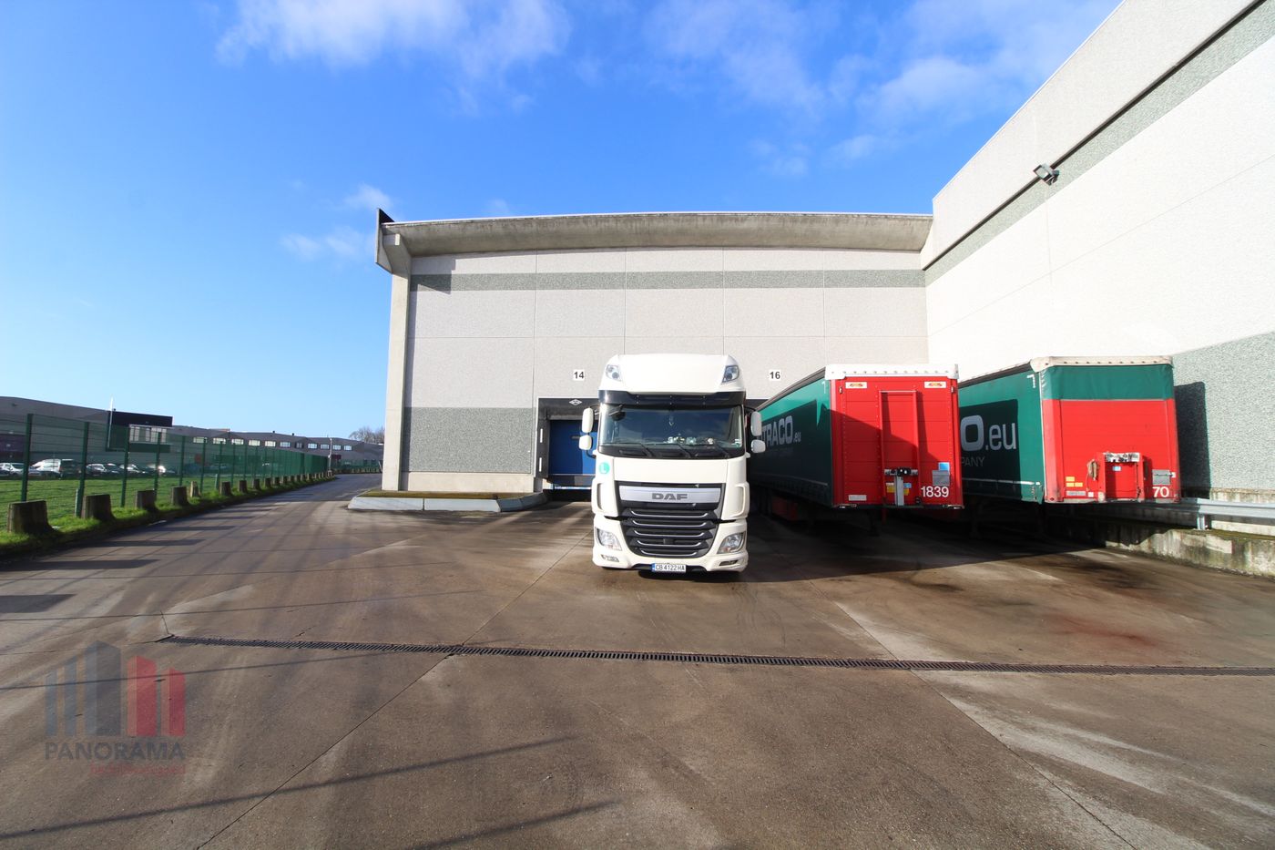 10455 m² opslagruimte met 4 laadkades nabij de Singel Sint-Niklaas - foto 2