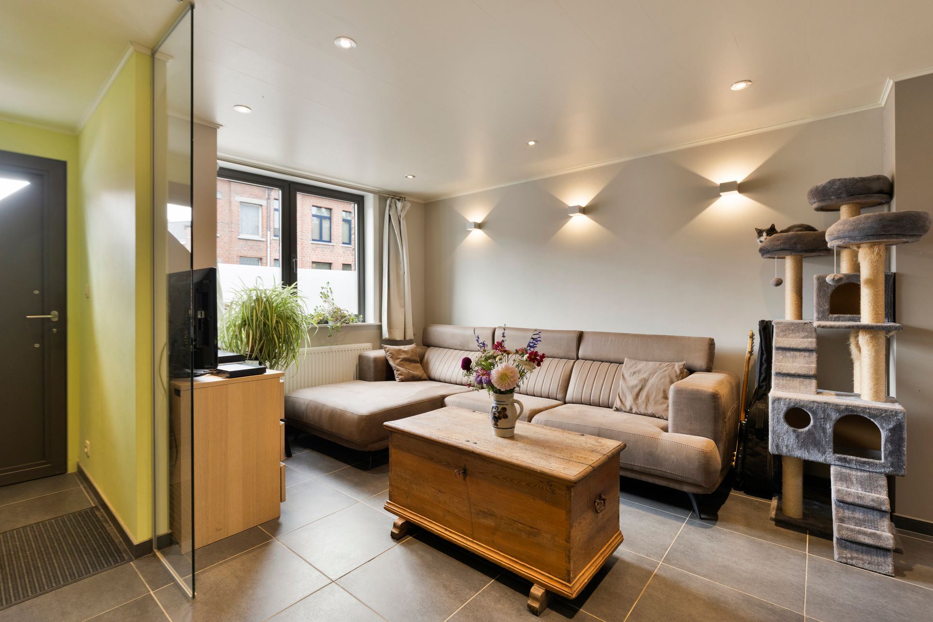 WONING MET 2 SLAAPKAMERS EN TERRAS - foto 5