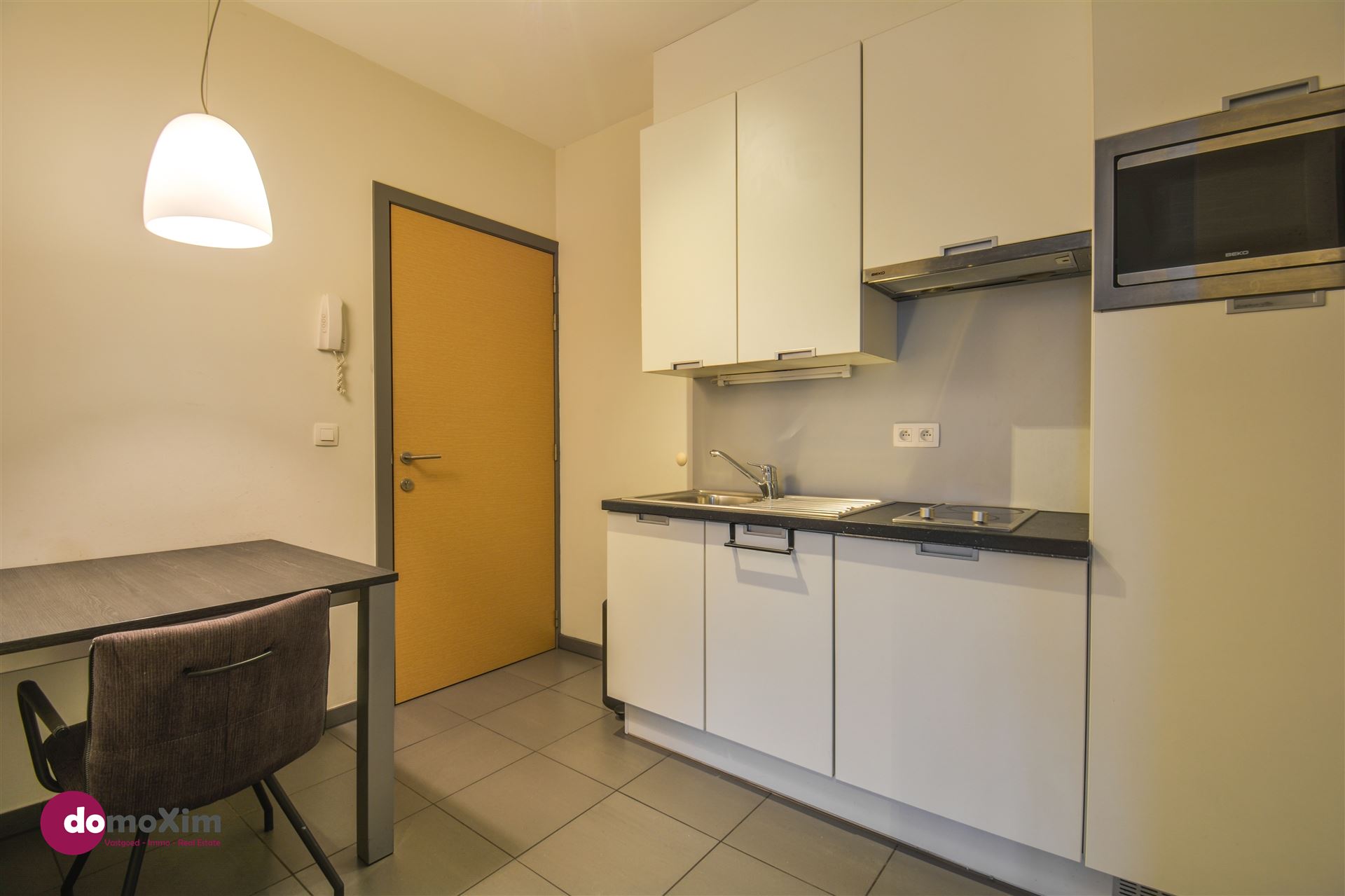 Studio moderne et meublé dans le centre de Louvain - photo 3