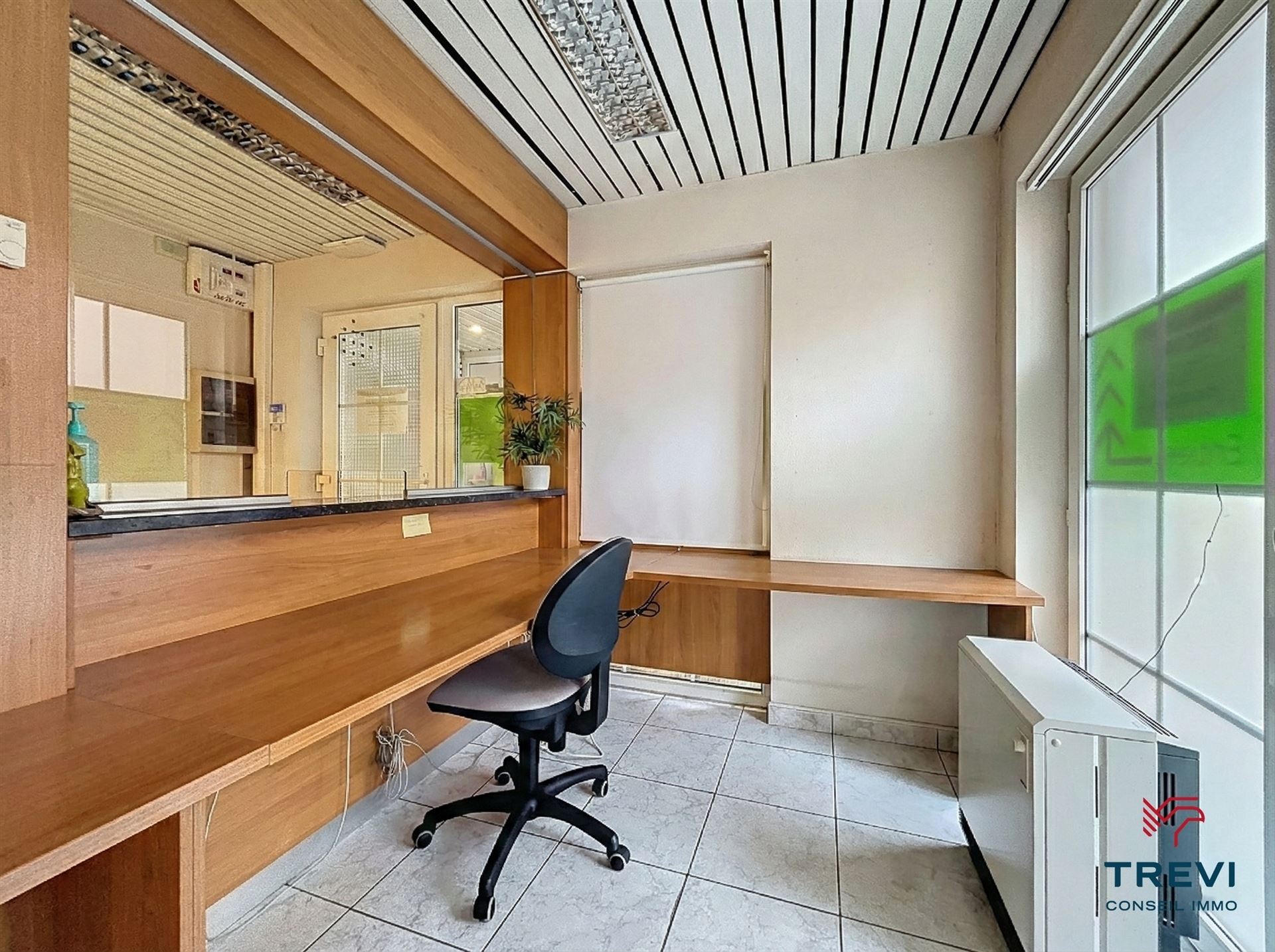 Commercial for rent in Tubize - photo 3
