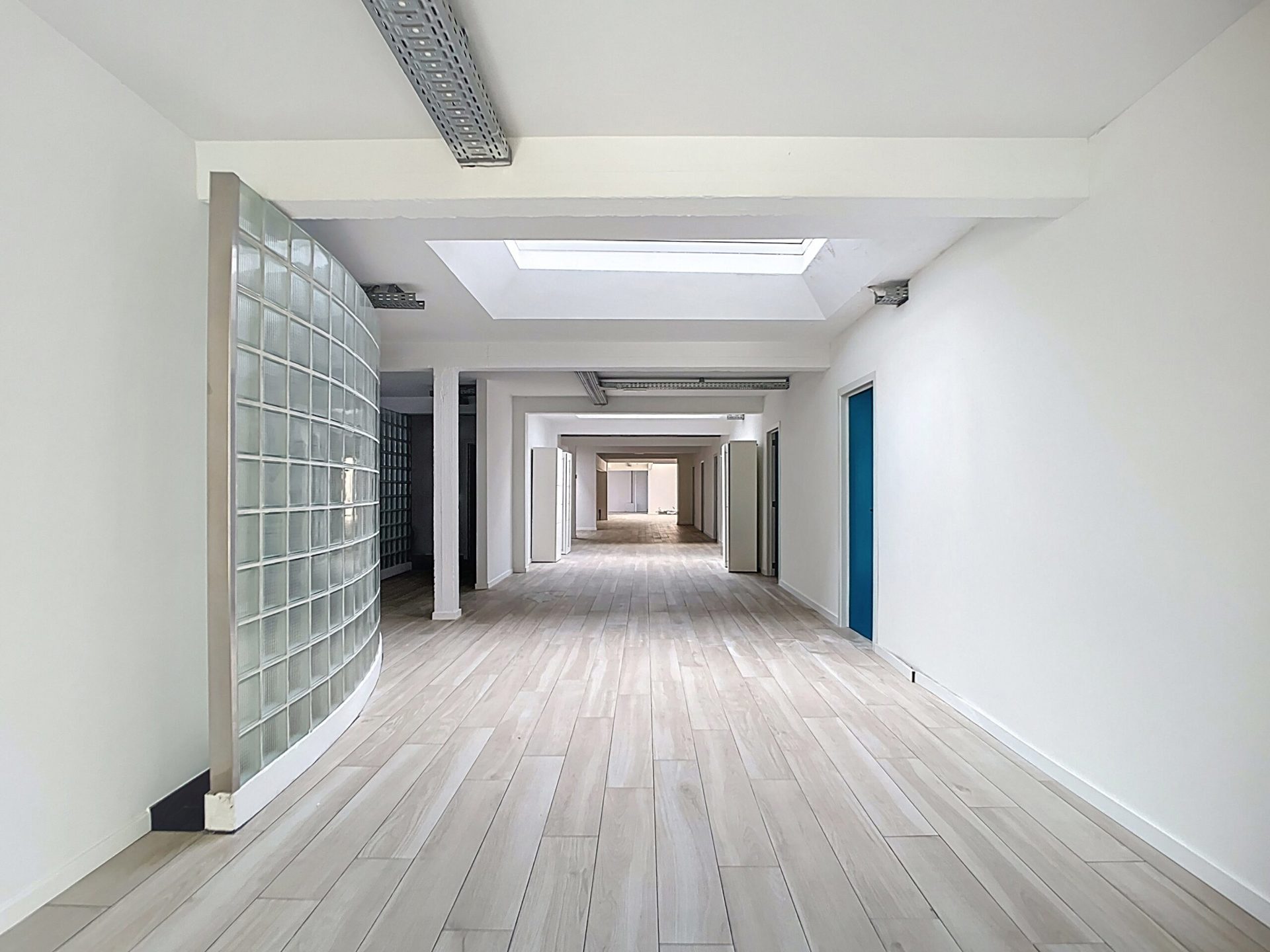 Prachtige kantoren te huur nabij het Antwerpse Eilandje van 675m². - foto 2