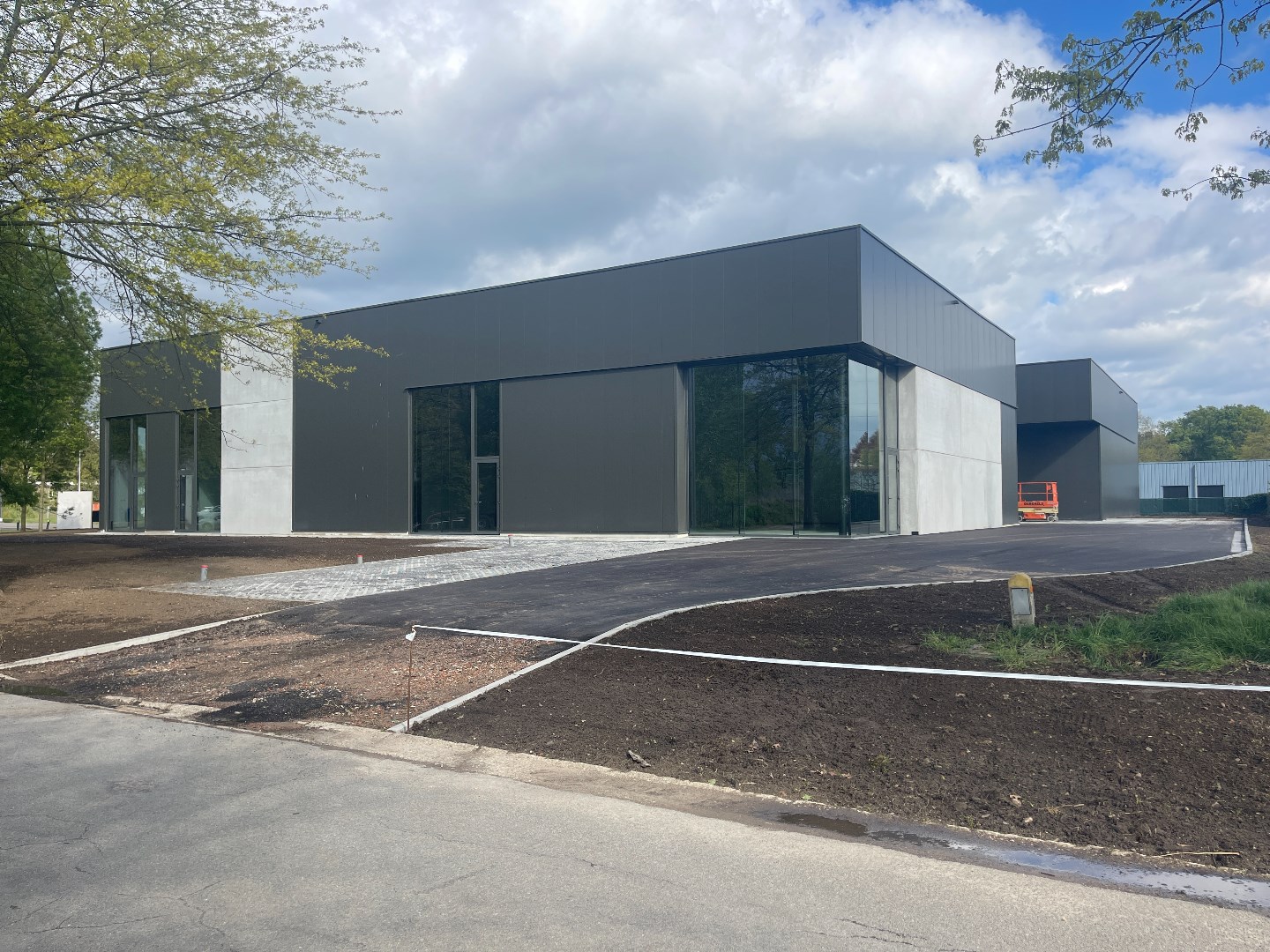 UNIT 7A - Moderne bedrijfshal van 284m² TE HUUR - foto 3