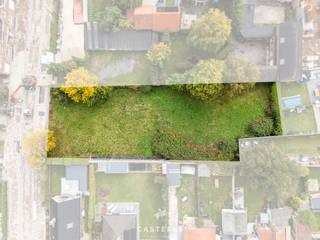 Bent u op zoek naar een unieke kans om te bouwen of te investeren in het hart van de Vlaamse Ardennen? Deze ruime bouwgrond van 1.422 m² in...