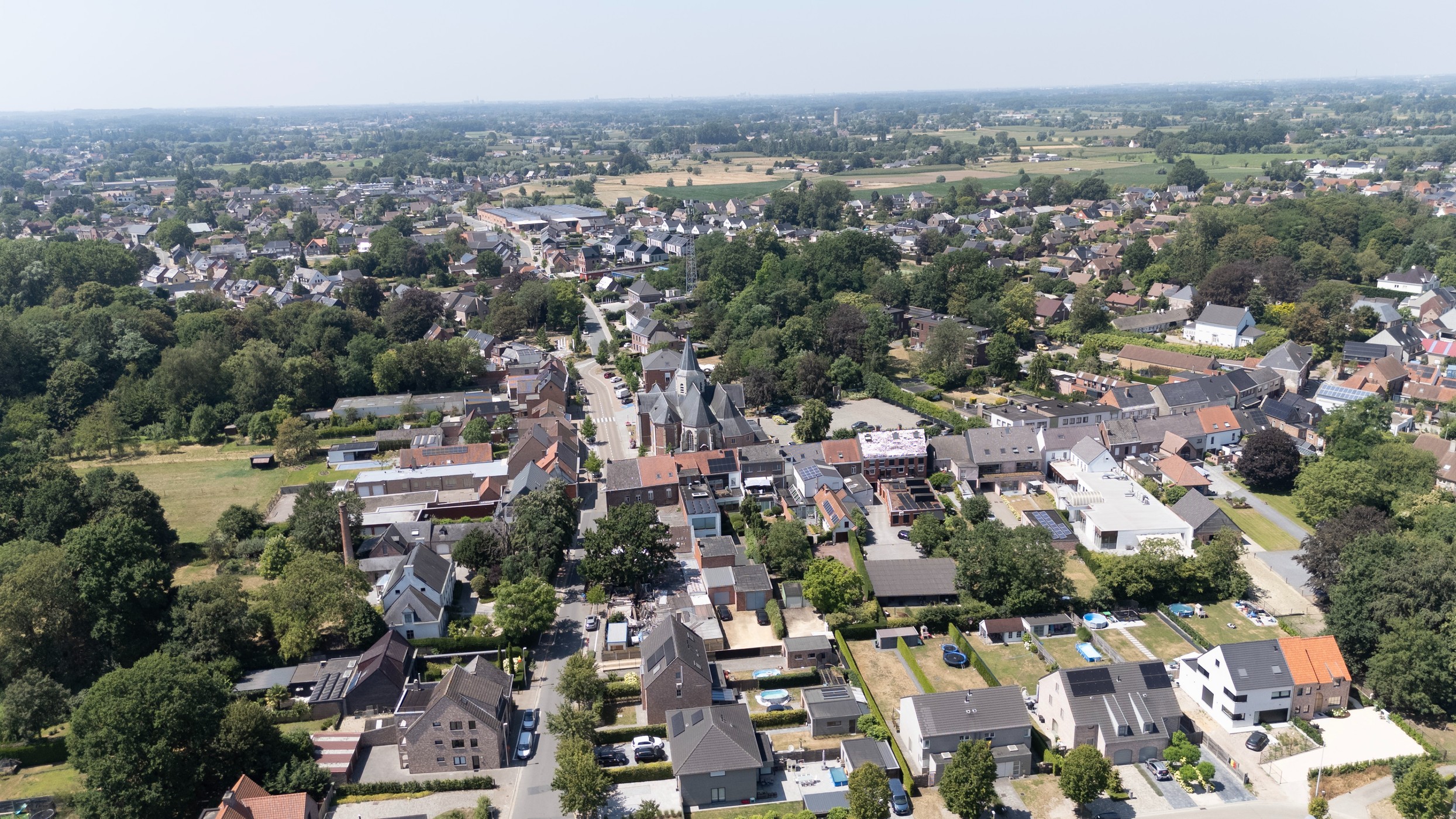 Bouwgrond voor ruime Half Open Bebouwing, heel goede ligging! - photo 4