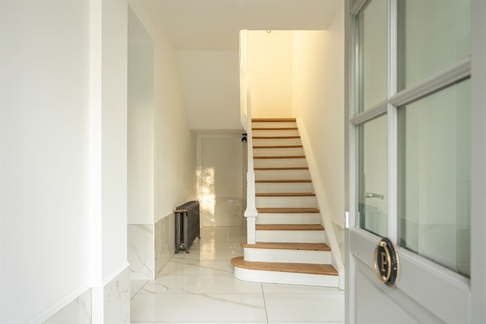 State-of-the-art villa tussen eeuwenoude bomen - foto 2