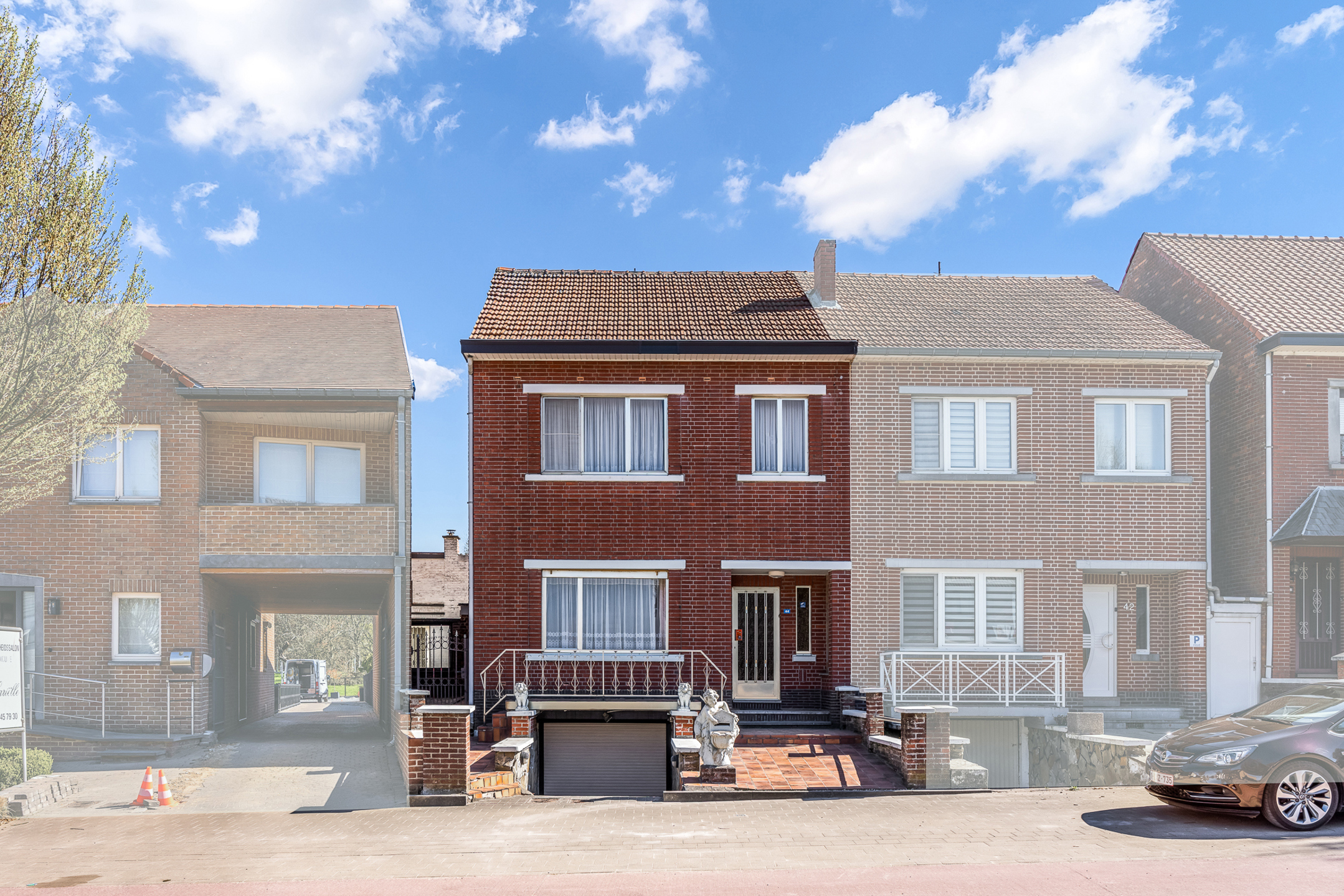 House for sale in Riemst with 4 bedrooms - photo 1