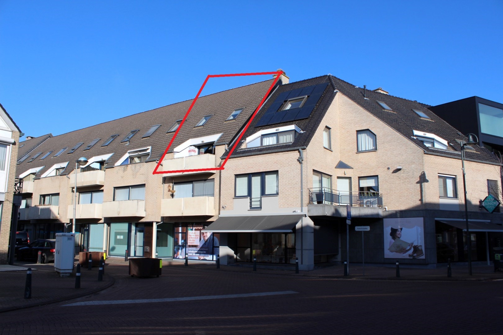 Lichtrijk duplex appartement in hartje Zonhoven (3slpk, 2badk, 2 parkings) - foto 1
