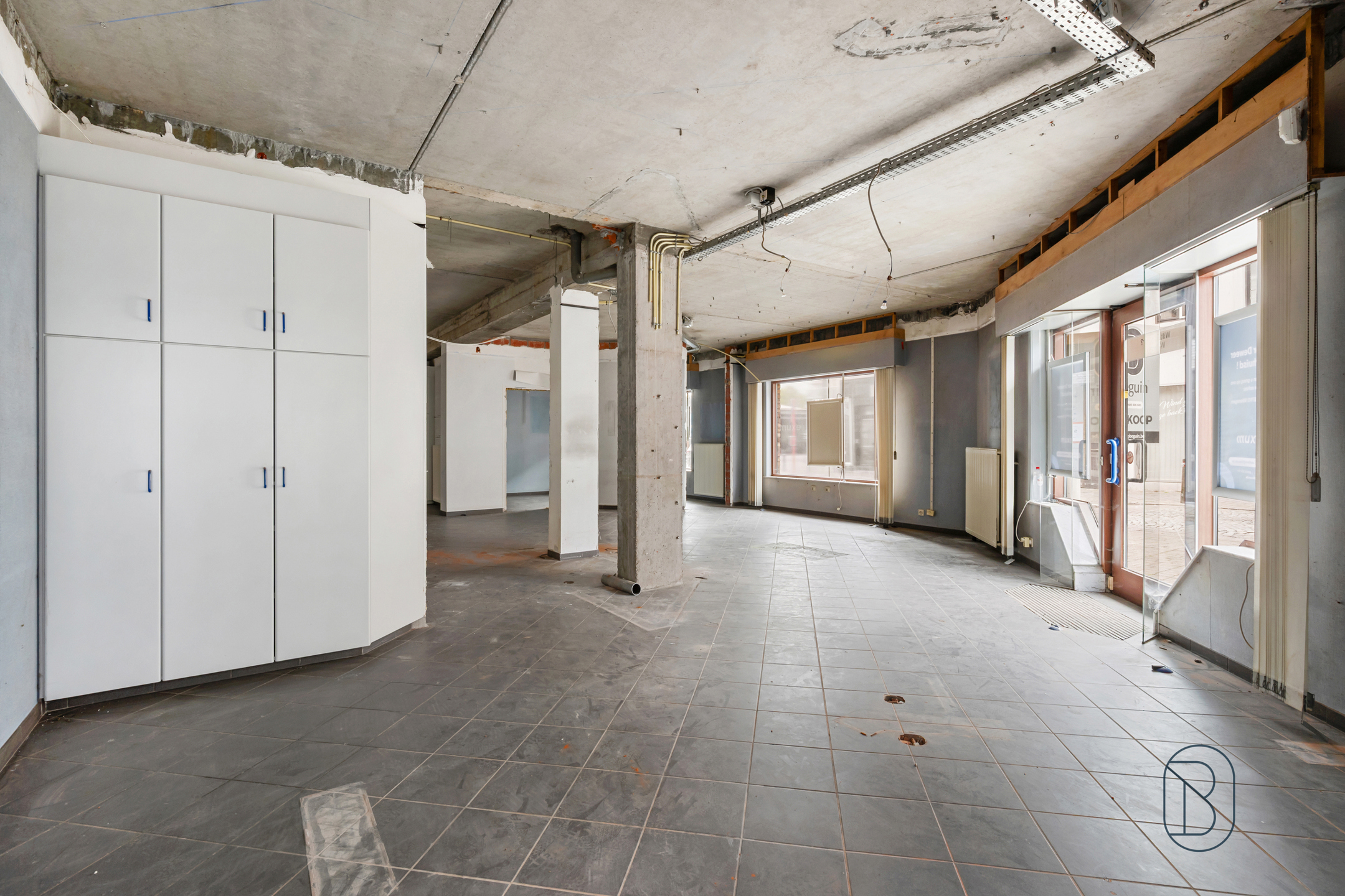 Topgelegen commerciële hoek!  - foto 5