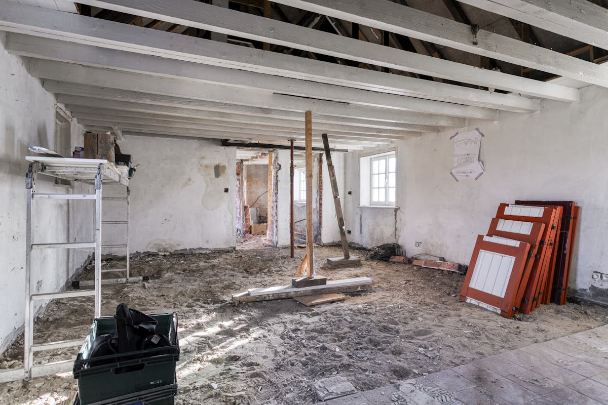 Landelijk gelegen huis met veel potentieel in Ruddervoorde - foto 5