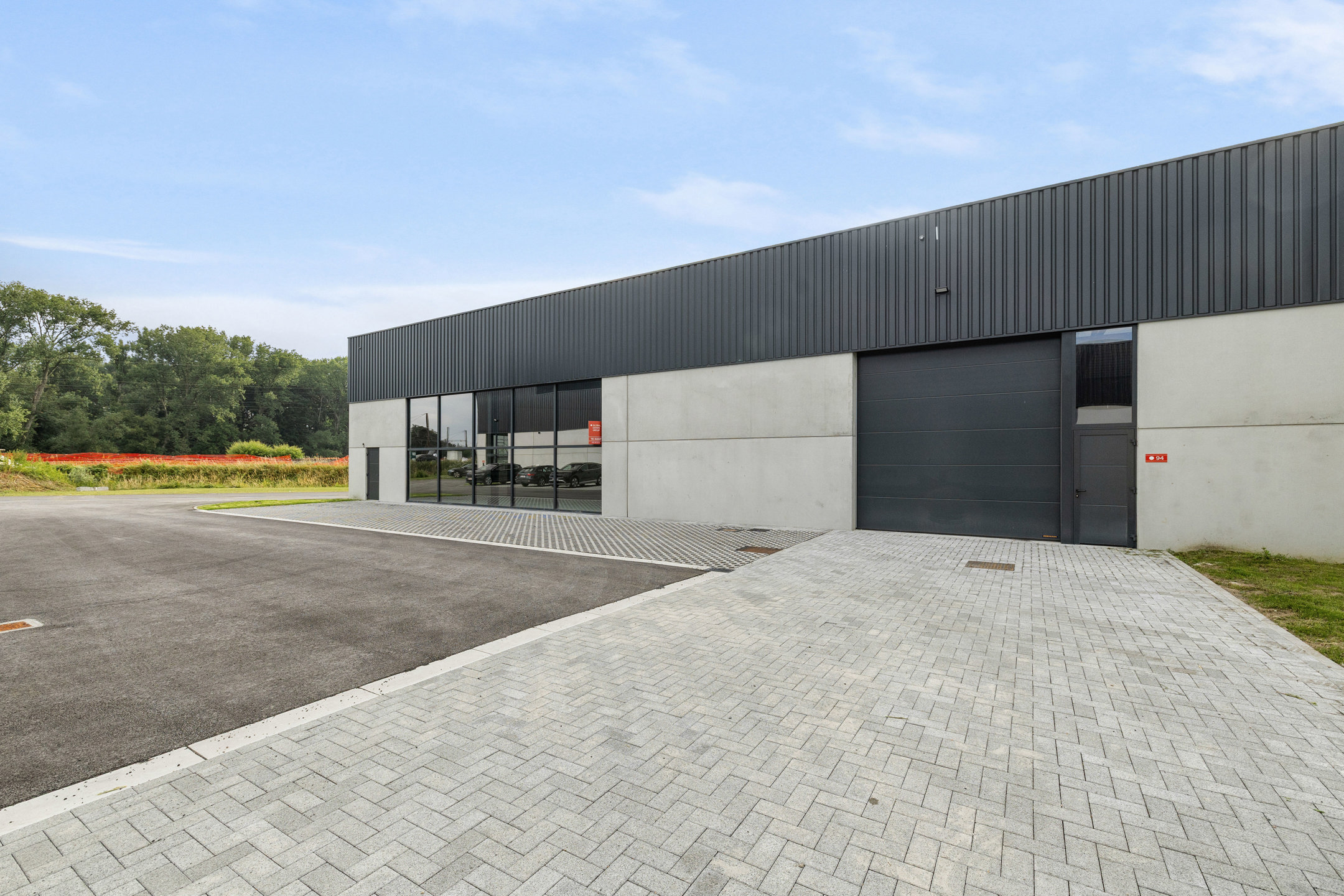 Energiezuinige bedrijfsunit met een opp van 880m2! - foto 2