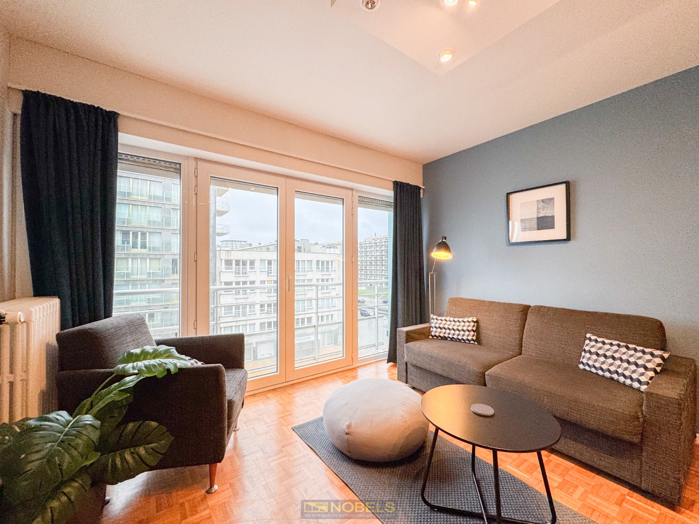 Te koop, Instapklaar appartement met zijdelings zeezicht te Oostende! - foto 2