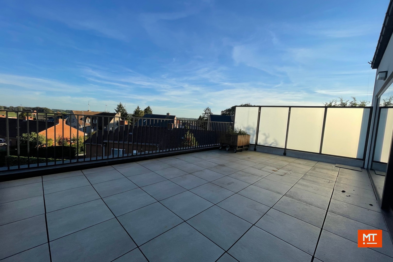 Duplex-appartement met 2 slaapkamers en ruim terras te Beselare - foto 5