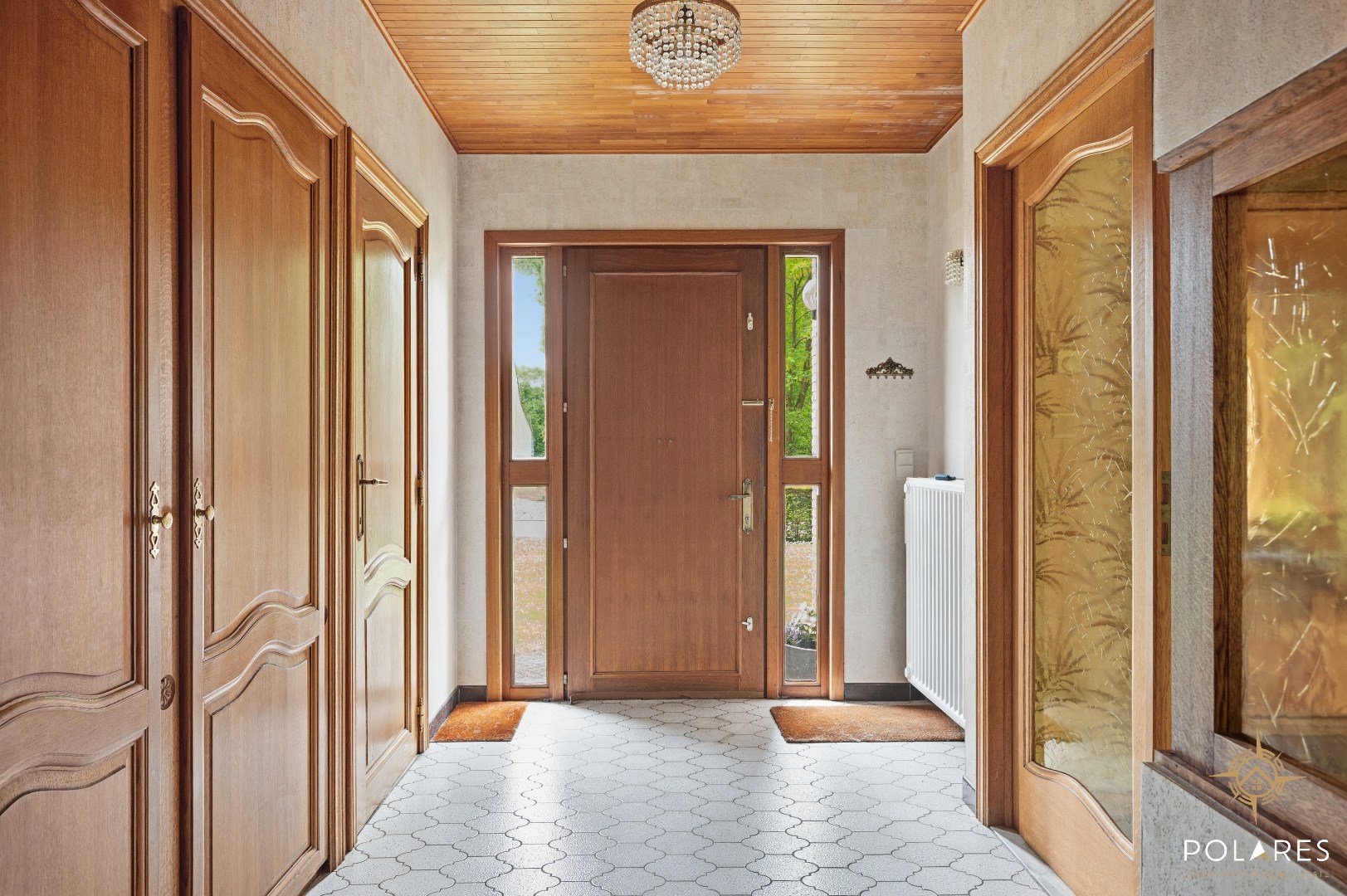 Tijdloze villa vol charme, pure rust op een uitzonderlijk perceel. - foto 4